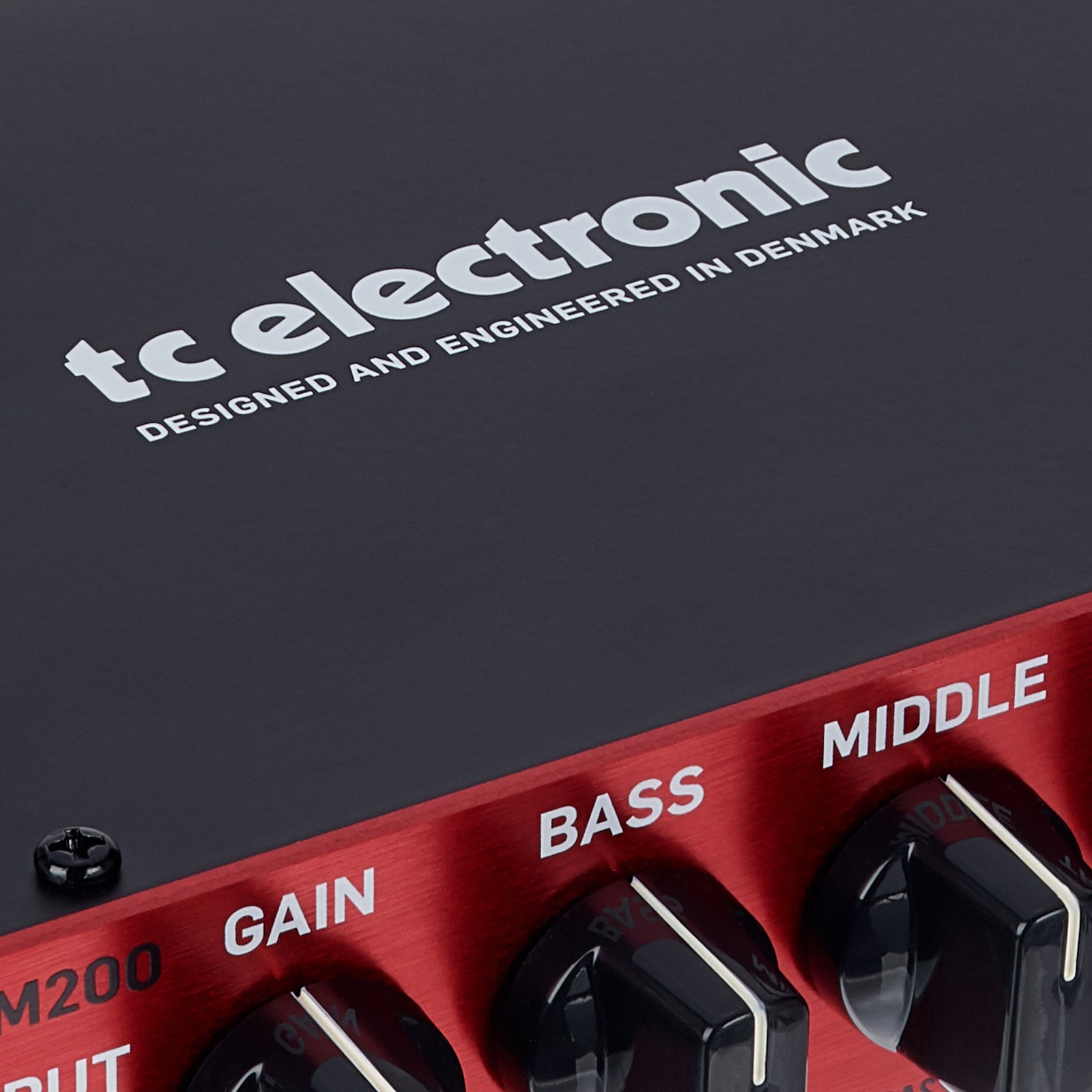 tc electronic BAM200 ベースヘッド TC Electronic BAM200 200-watt Compact Bass Head | Sweetwater