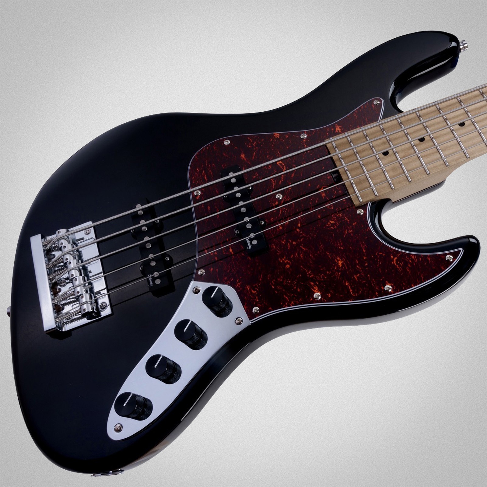 Sadowsky MetroExpress 21 Vintage JJ5 RM Black, five-string bassSadowsky MetroExpress 21 Vintage JJ5 RM Black, five-string bass, top