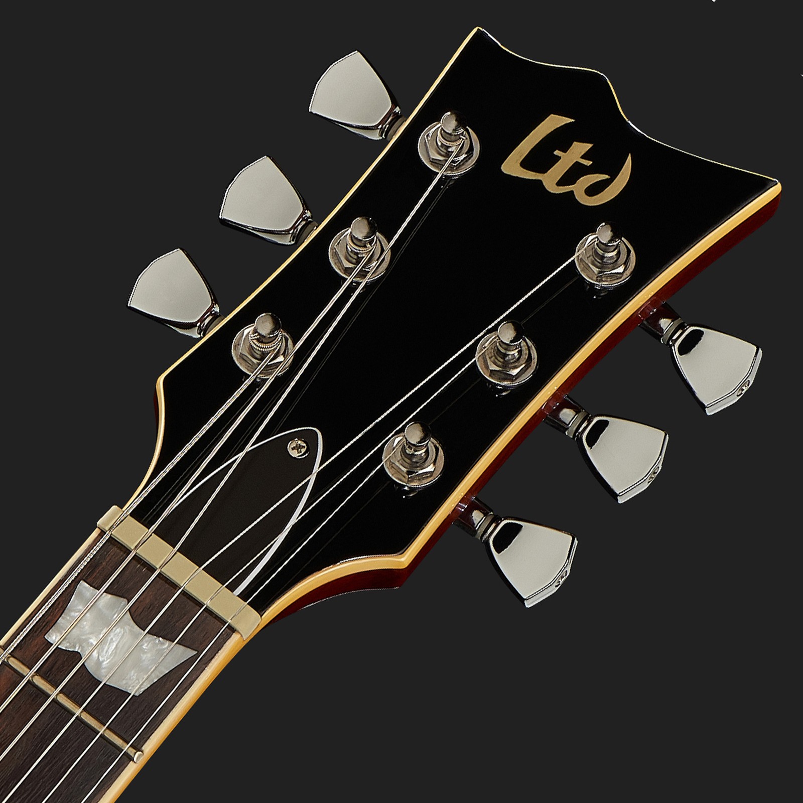 Kopfplatte der ESP LTD EC-256 FM LD