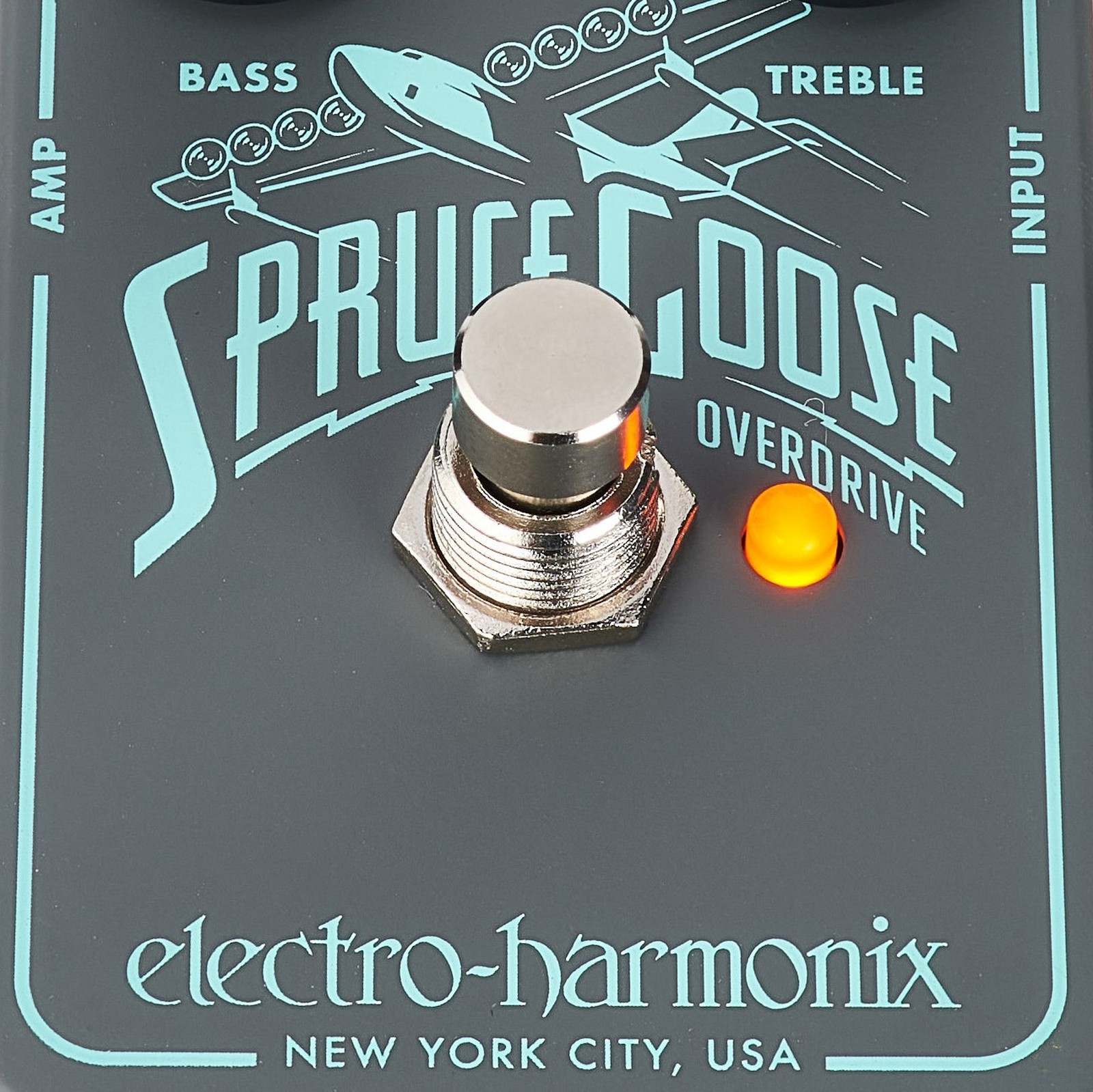 Abbildung des Spruce Goose Flugzeugs auf dem EHX Effektpedal