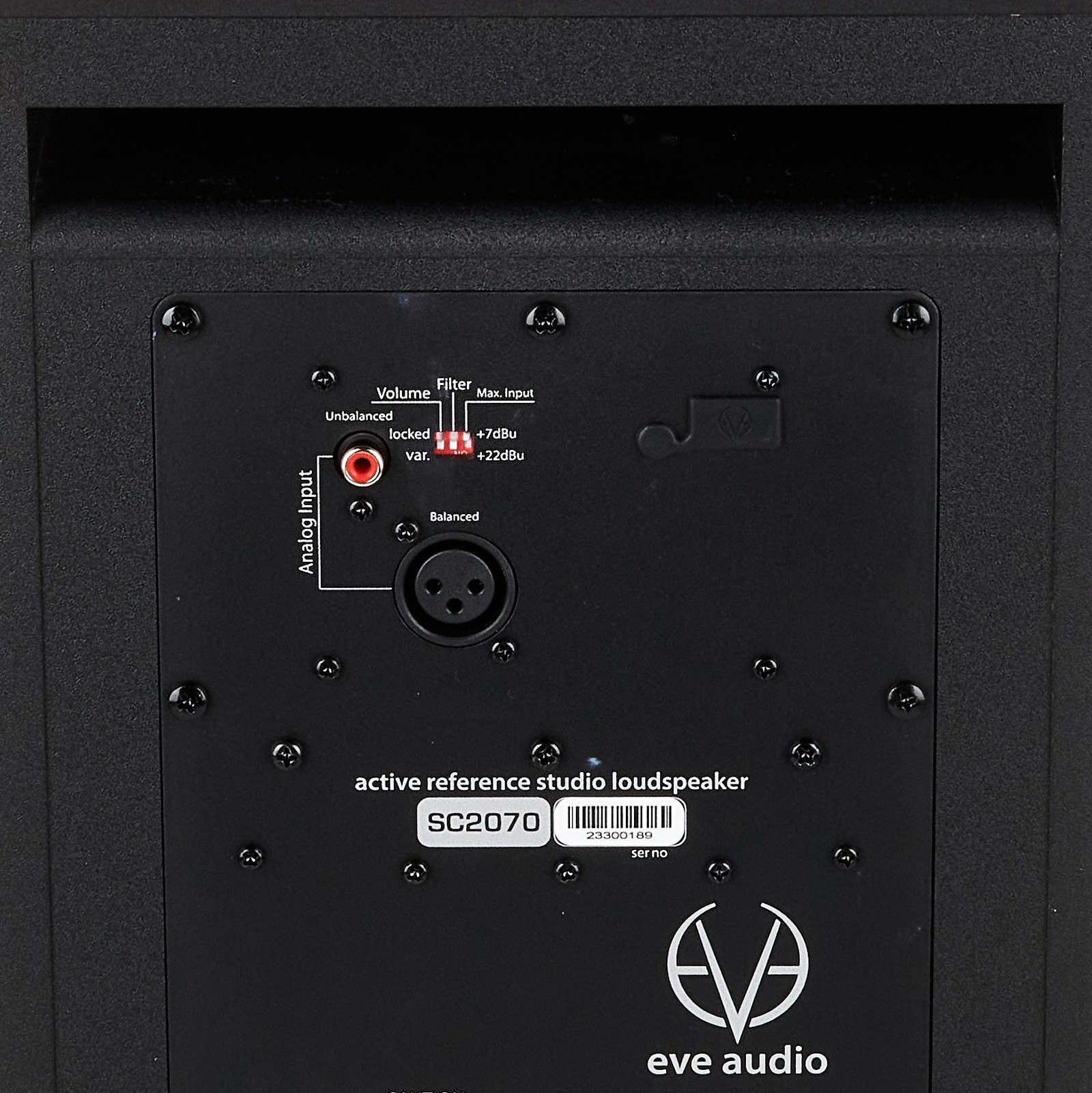 EVE audio SC2070 Bedienelemente