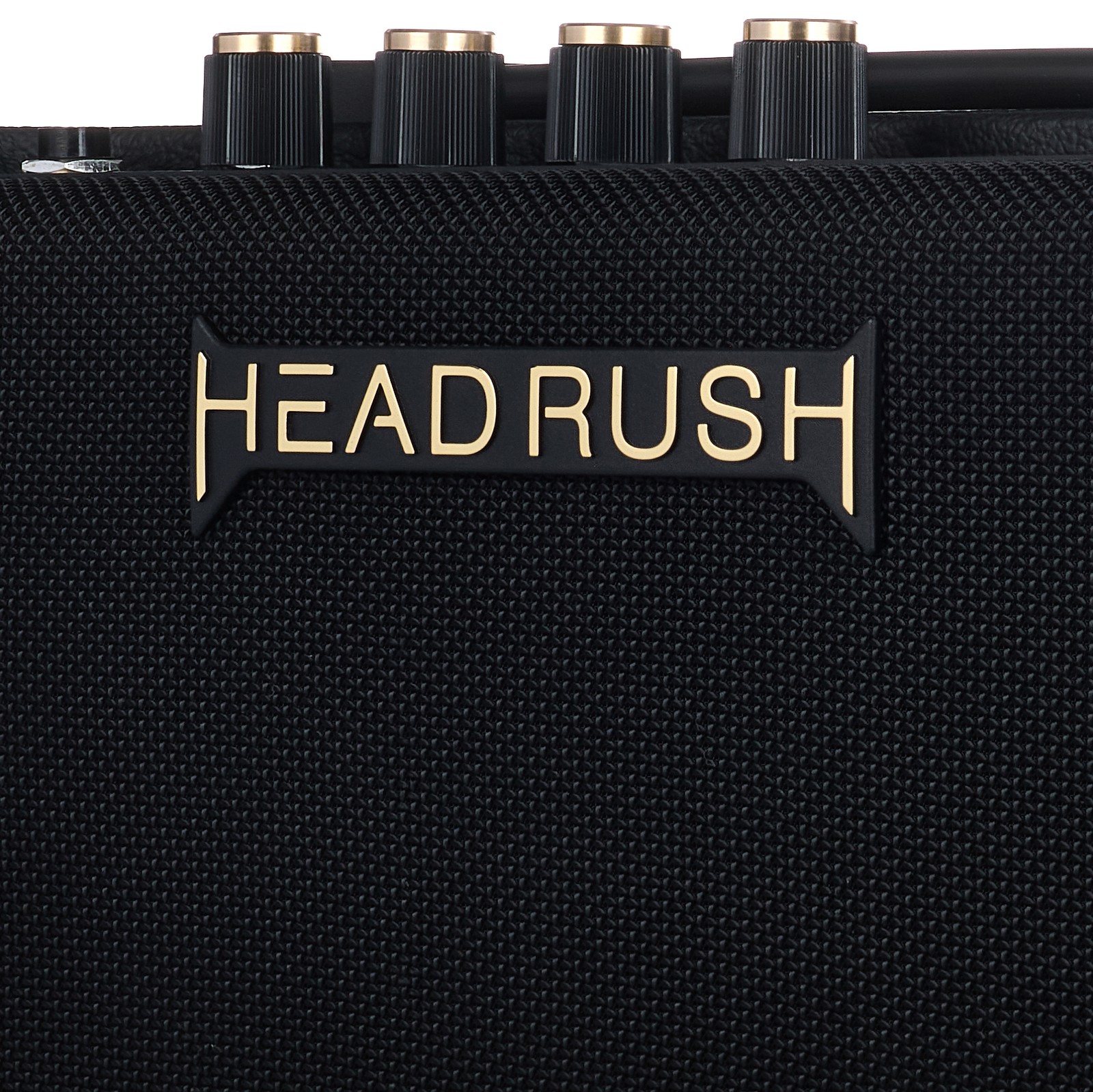 Herstellerlogo auf dem Frontgitter des Headrush FRFR GO Bluetooth-Verstärkers