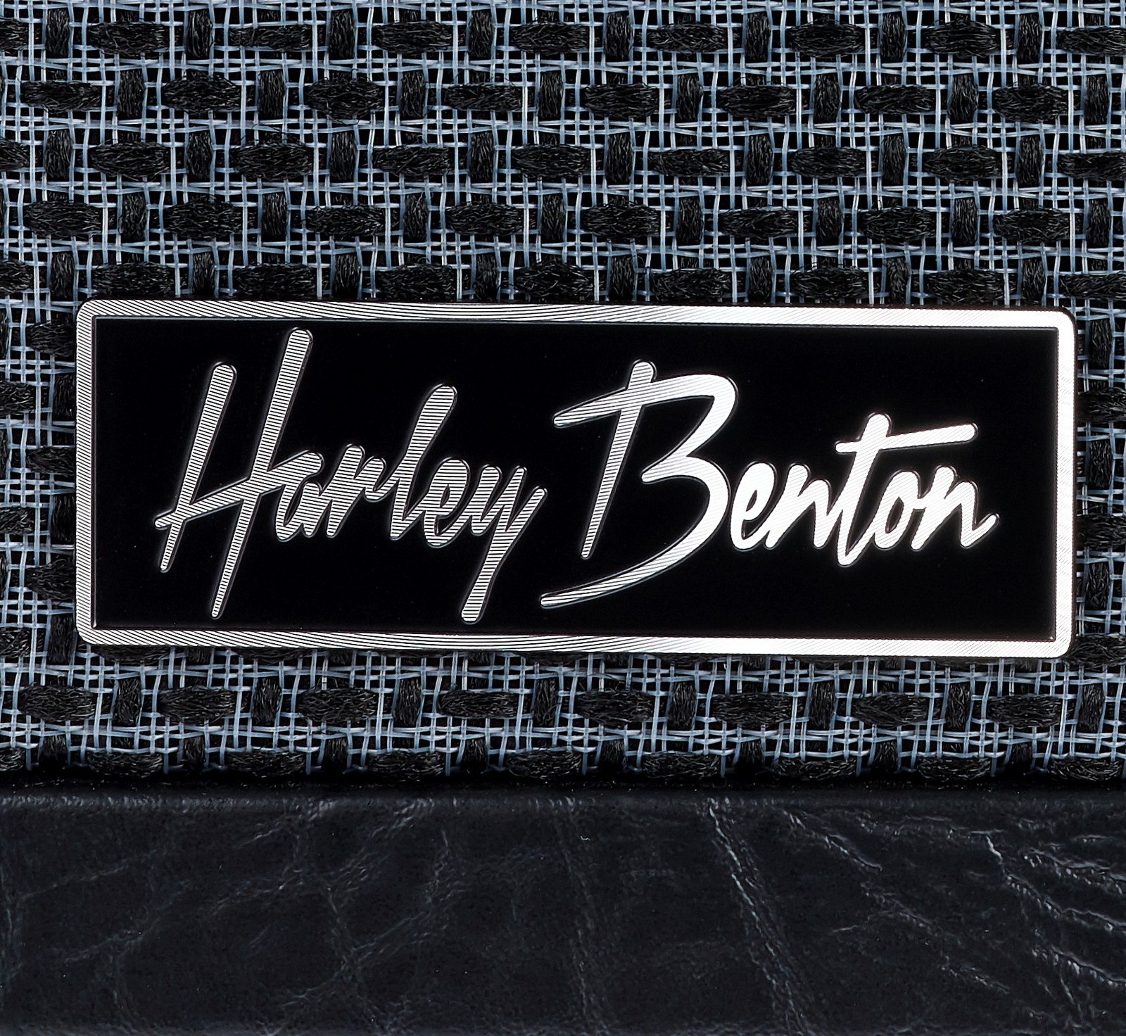 Harley Benton logo on the HB-15GXD JamBox Compact digital electric guitar combo