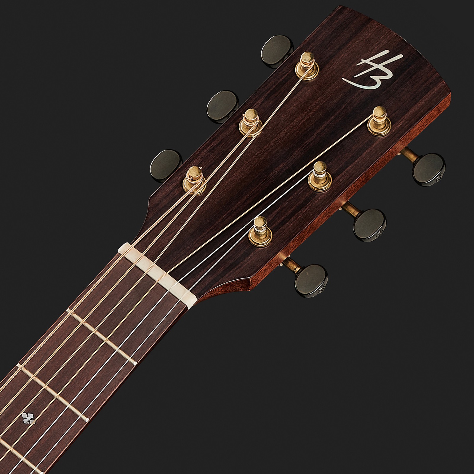 Kopfplatte mit offenen Mechaniken