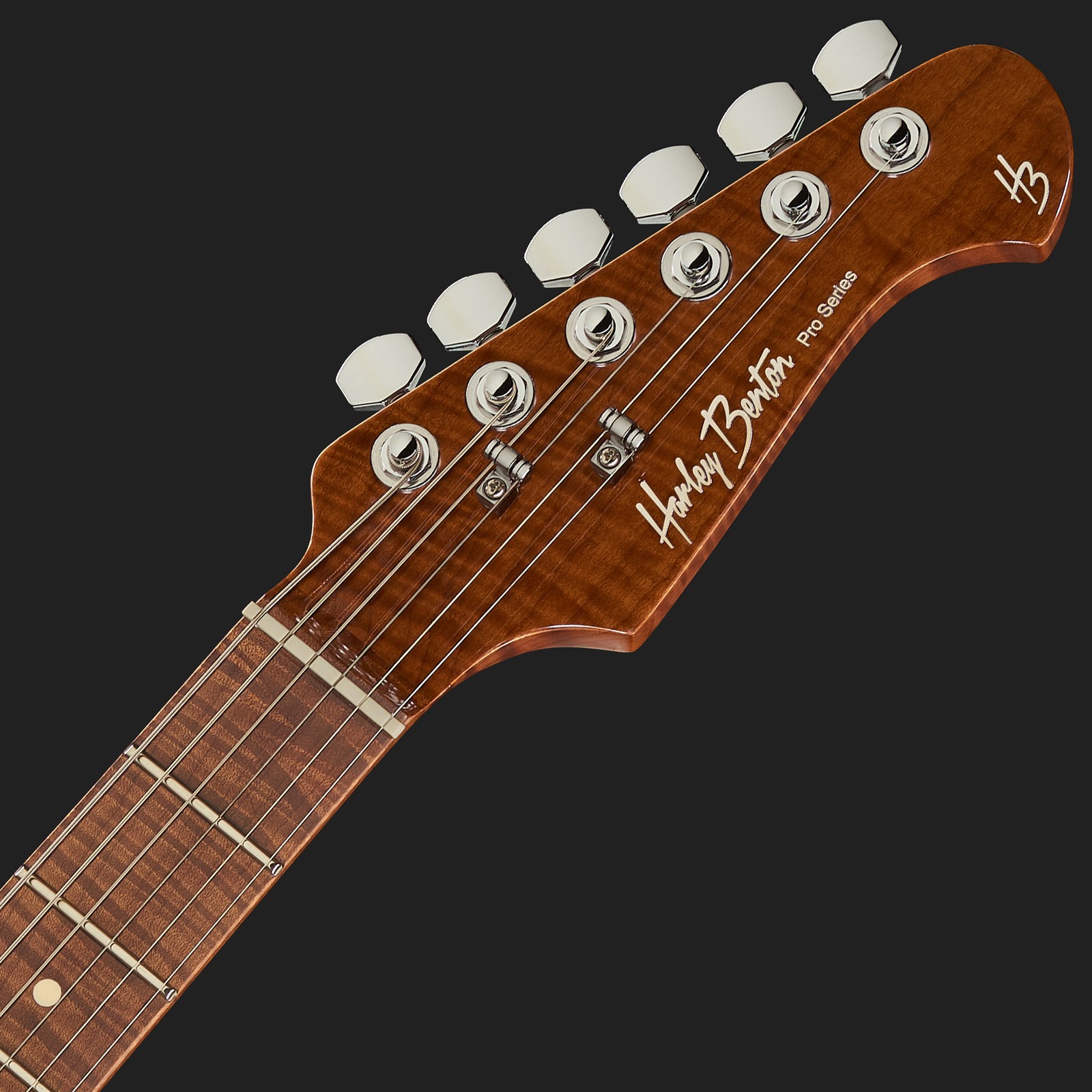 Manche et tête de manche en érable torréfié avec logo Harley Benton