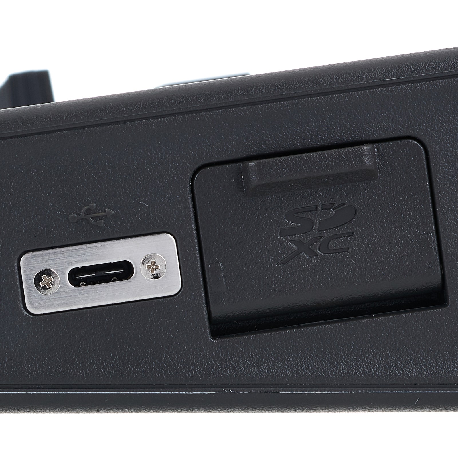 Zoom R20 Anschlüsse SD Card Slot