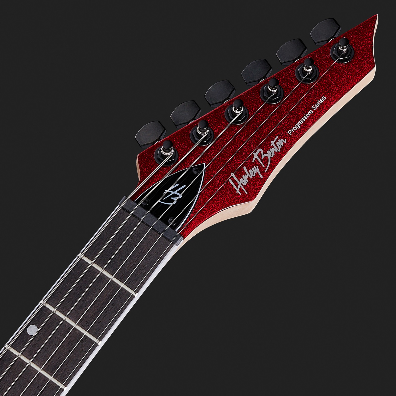 Rote Harley Benton E-Gitarre Kopfplatte