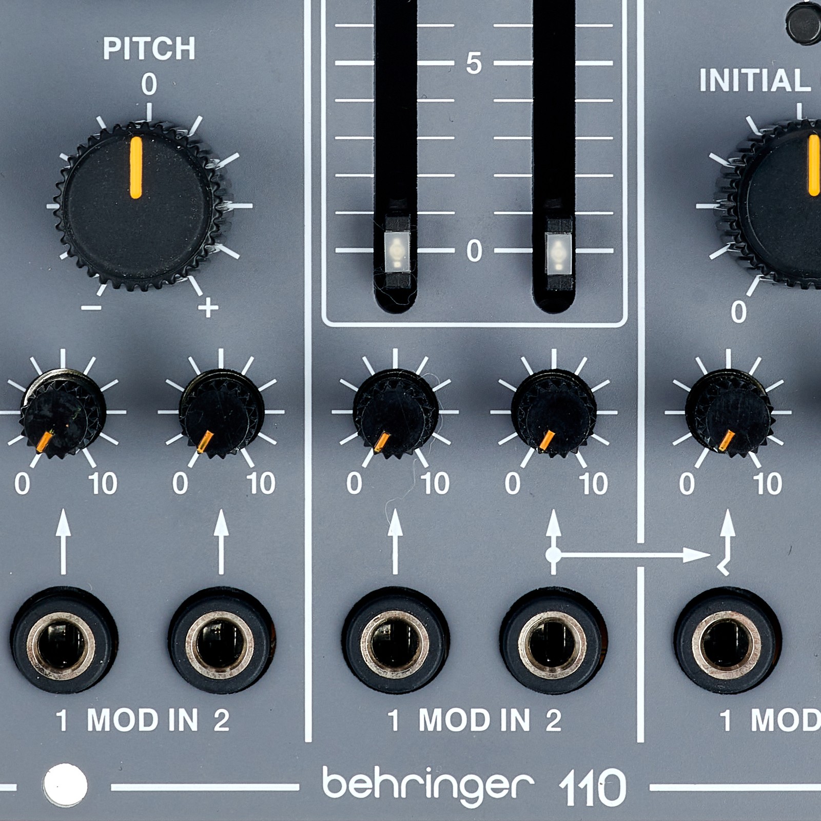 Behringer Eurorack VCO Bedienfeld