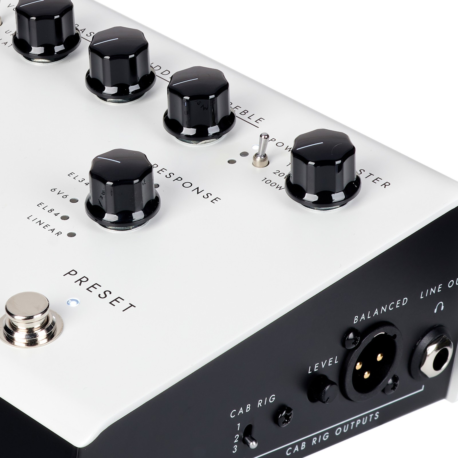 Knöpfe und seitliche Anschlüsse am Blackstar Dept. 10 Amped 1