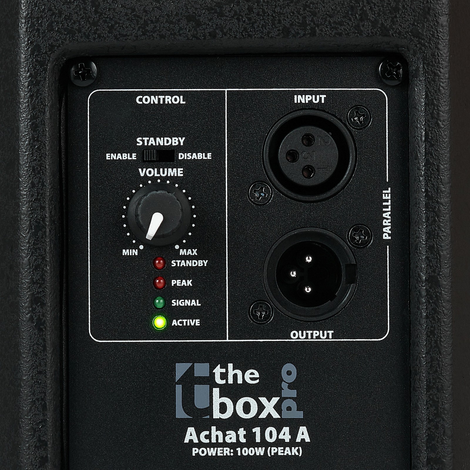 Connectique sur la face arrière de la the box pro Achat 104 A