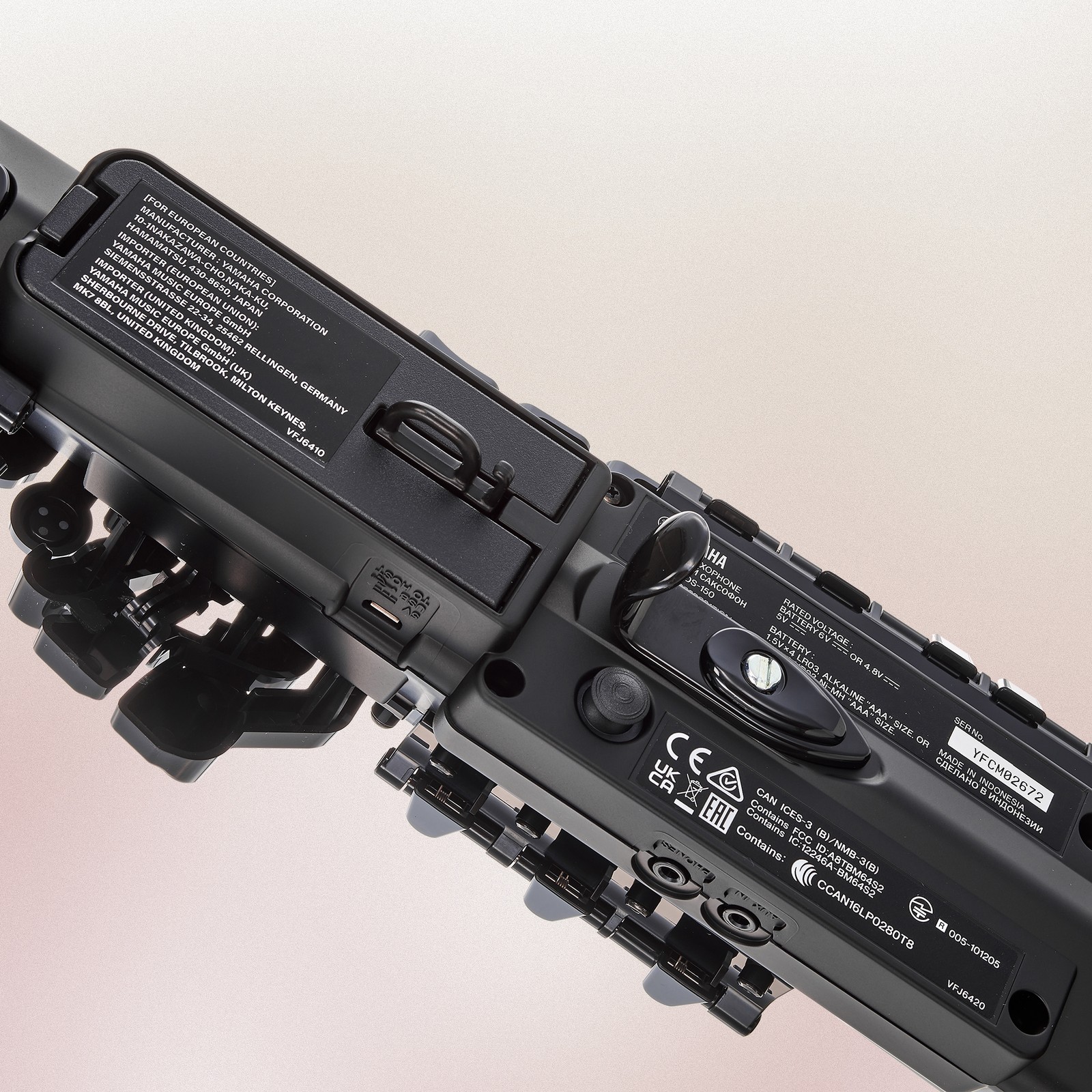 Yamaha YDS-150 Digital Saxophone, Detail Anschlüsse