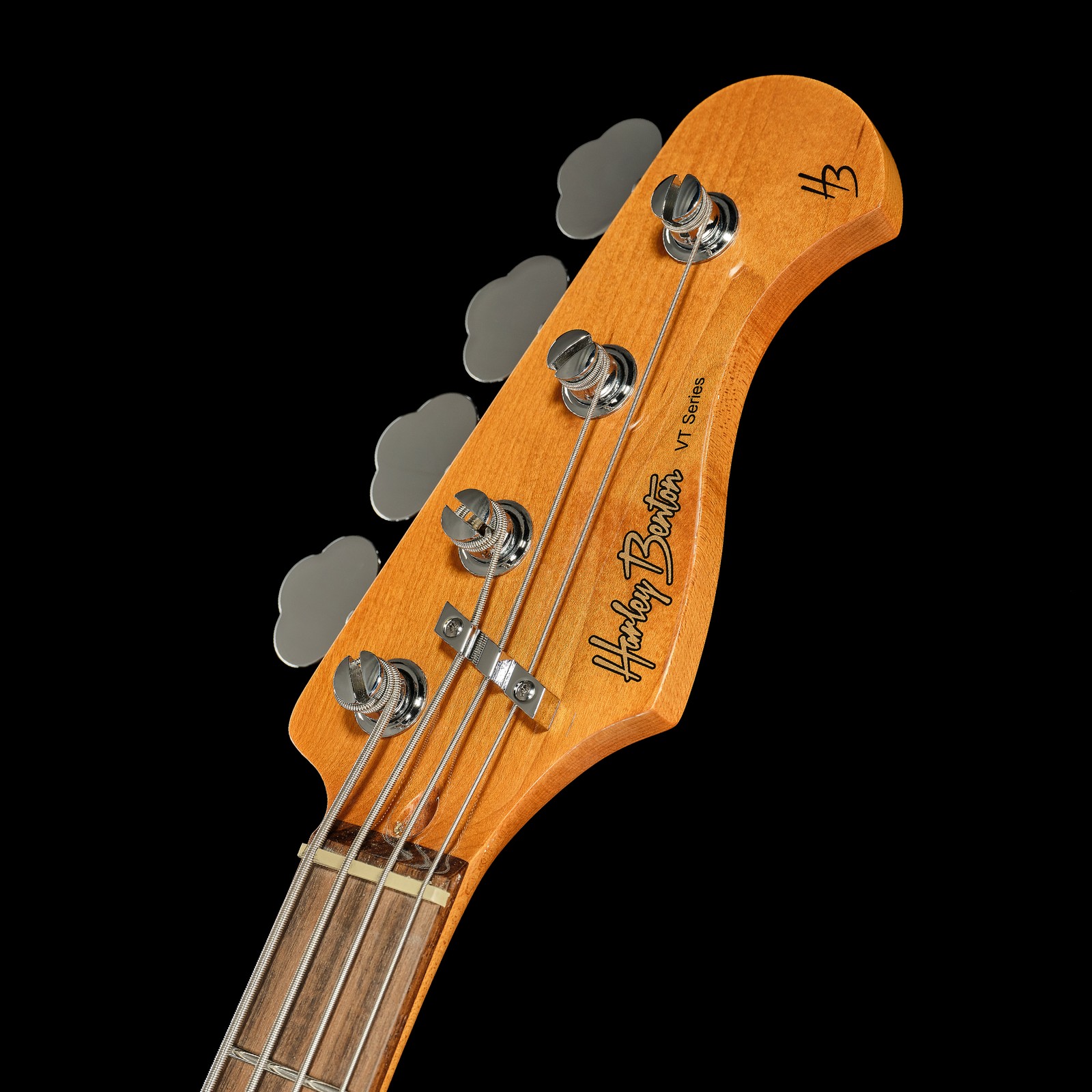 Kopfplatte des Harley Benton PB-62 Sunburst