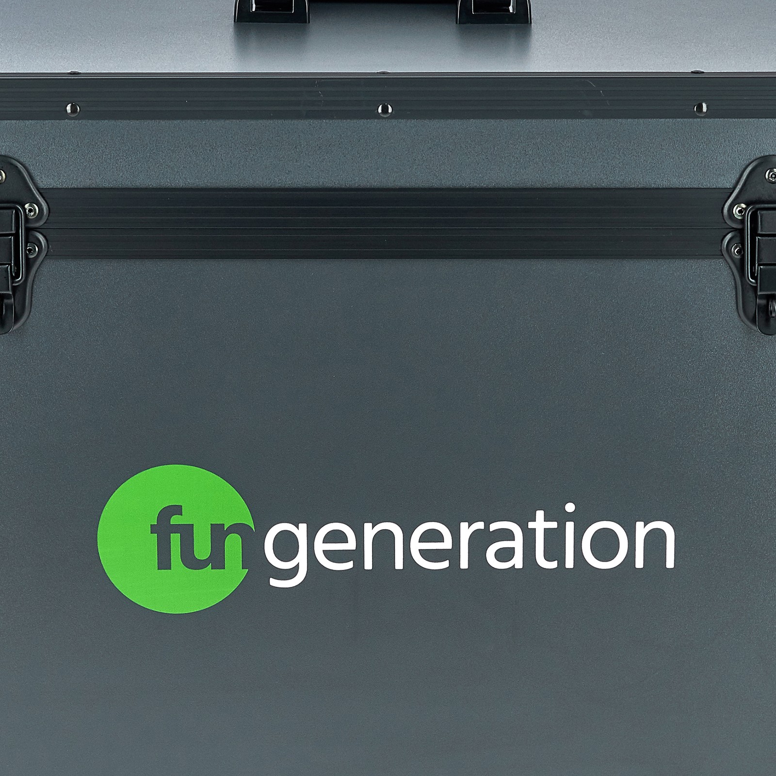 Logo des Fun Generation Eco Wood Case 3
