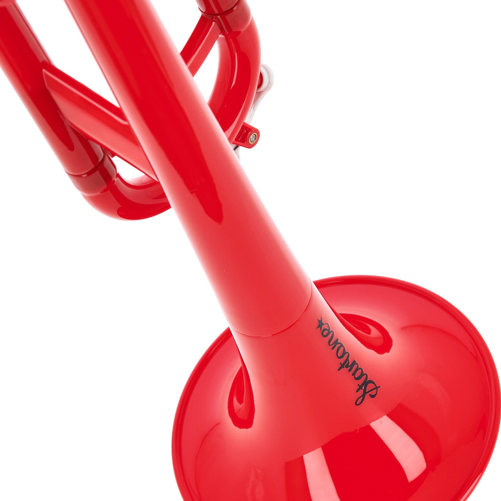 Startone Logo an der roten PTR-20 Bb-Trompete