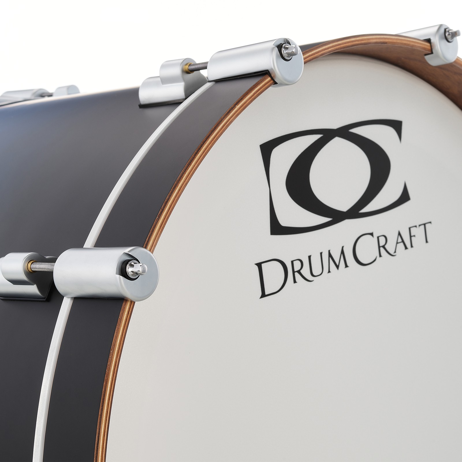 Logo auf der Bass Drum