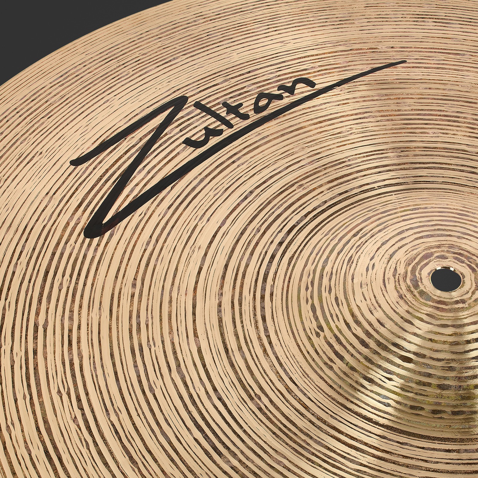 Logo auf dem Zultan 22" Alaris Ride