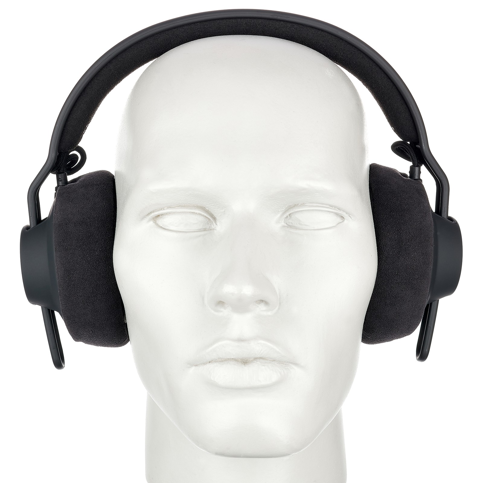 Aiaiai TMA-2 Studio, Front