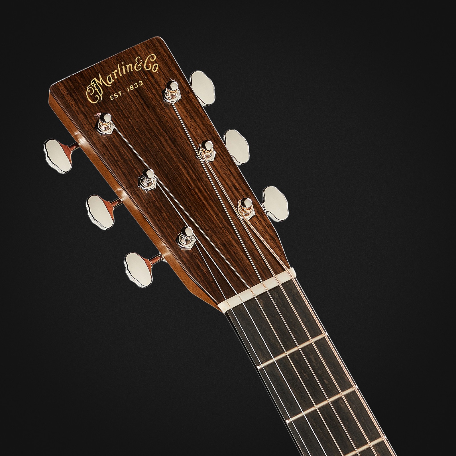 Kopfplatte der Martin Guitars 00028 Ambertone LH