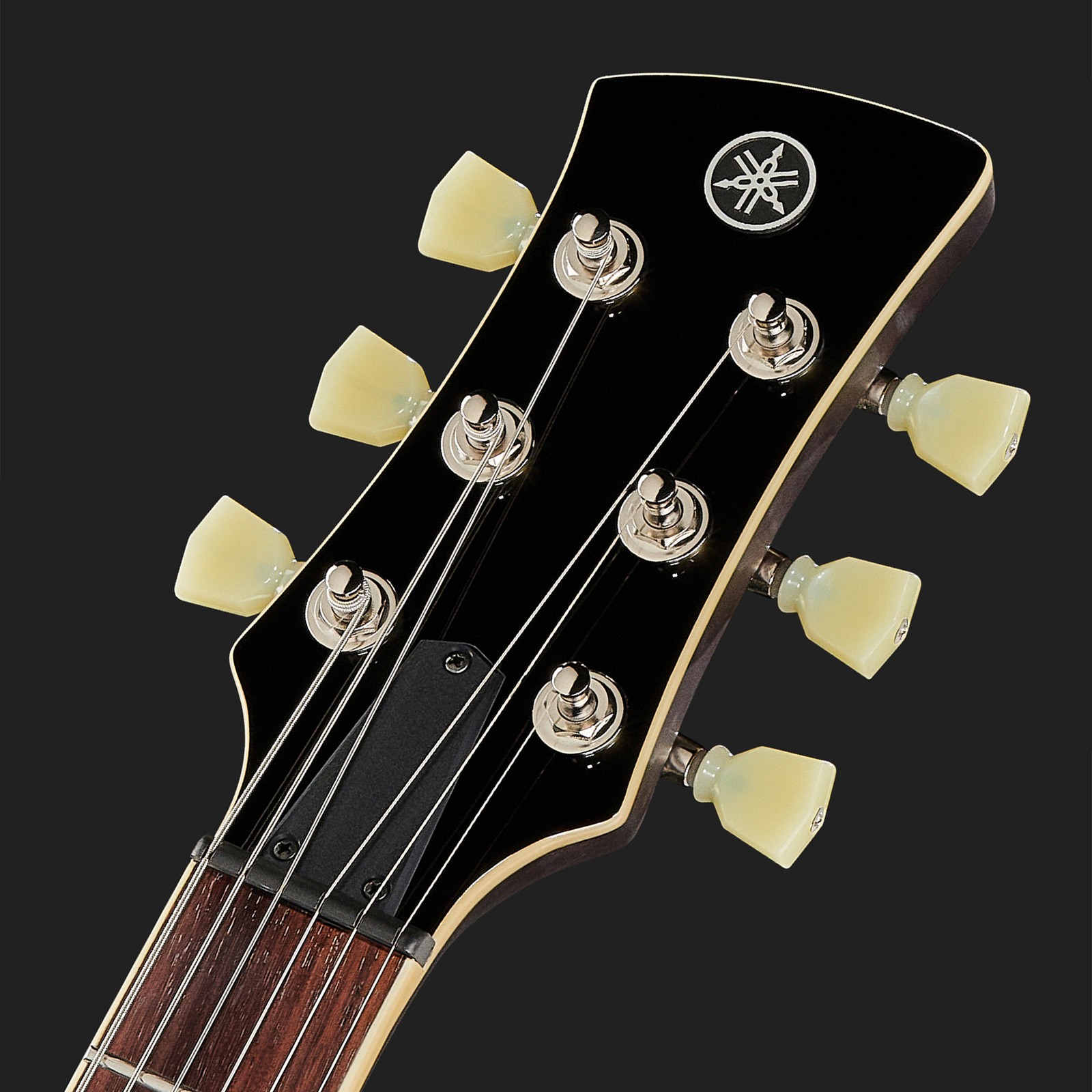 Kopfplatte der Yamaha Revstar RSS20 Flash Green