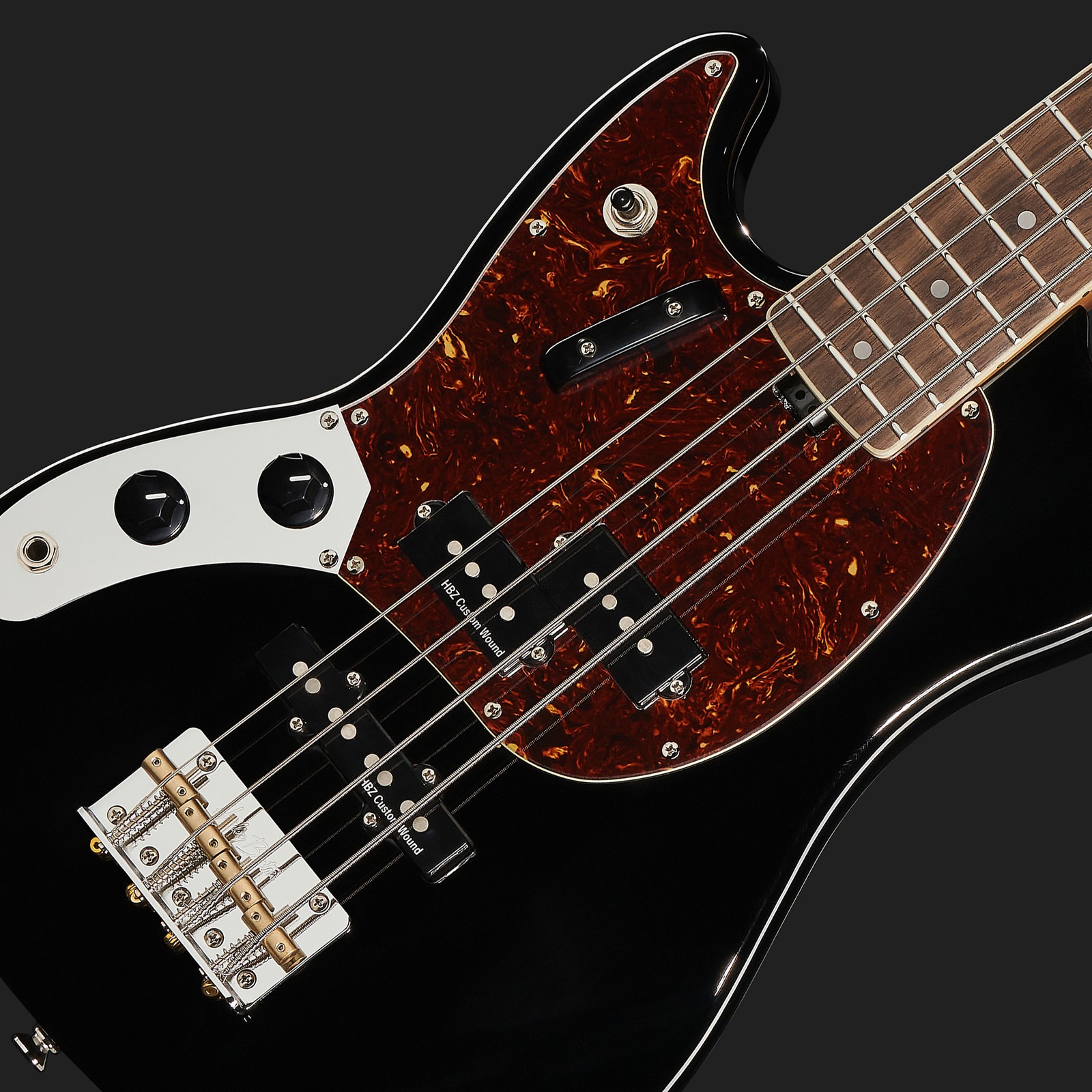 Harley Benton MV-4MSB LH Black, Korpus