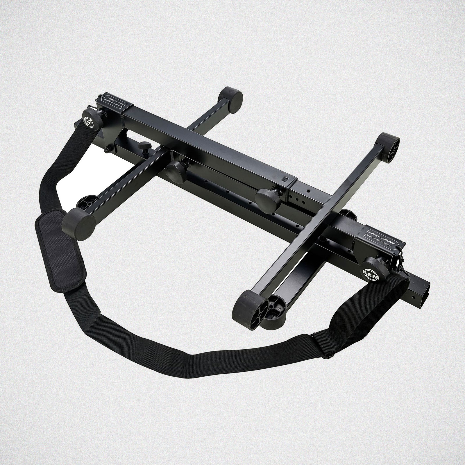 K&M 18820 Omega Pro Black Keyboardständer zusammengeklappt