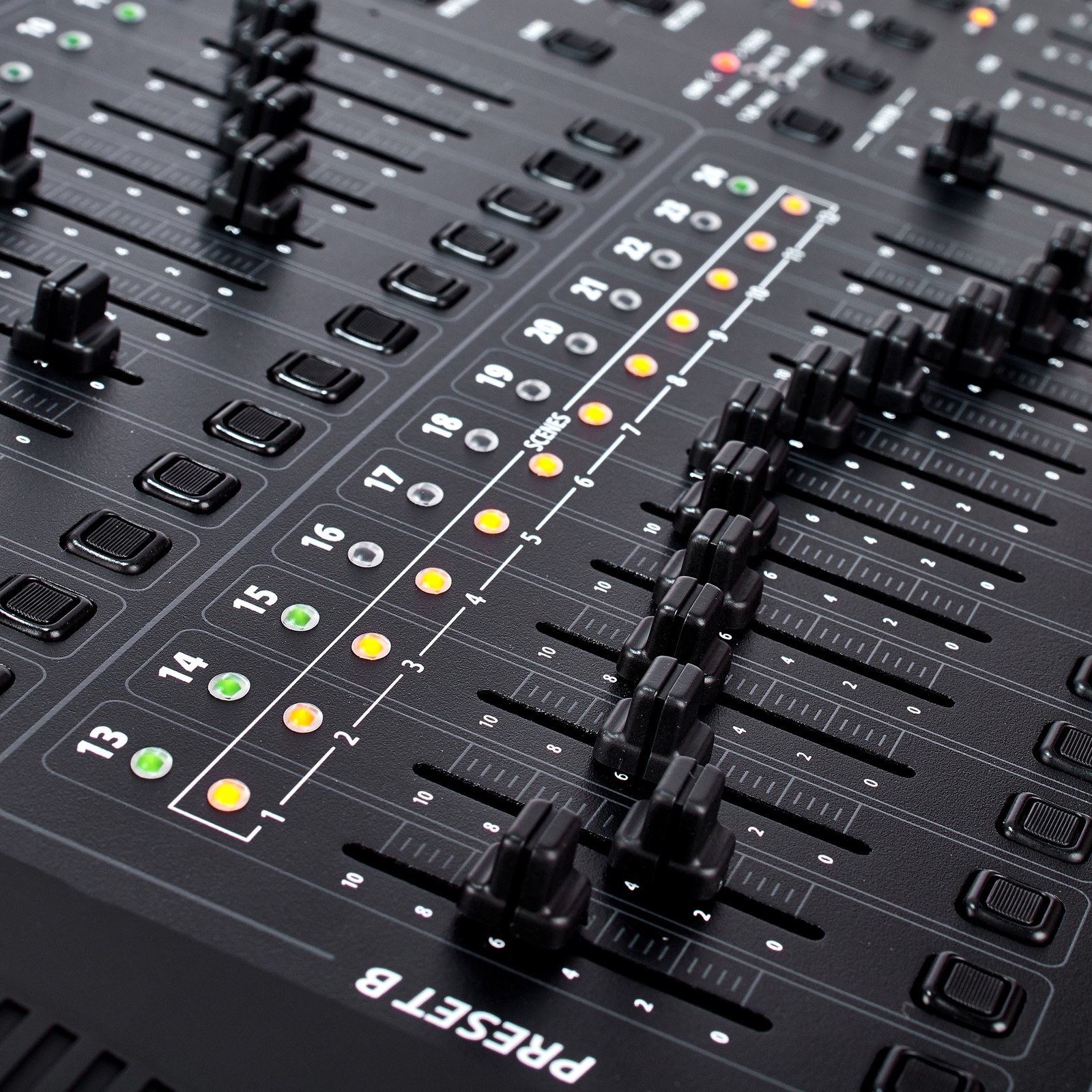 ADJ Scenesetter 24 Lichtsteuerpult, Detail