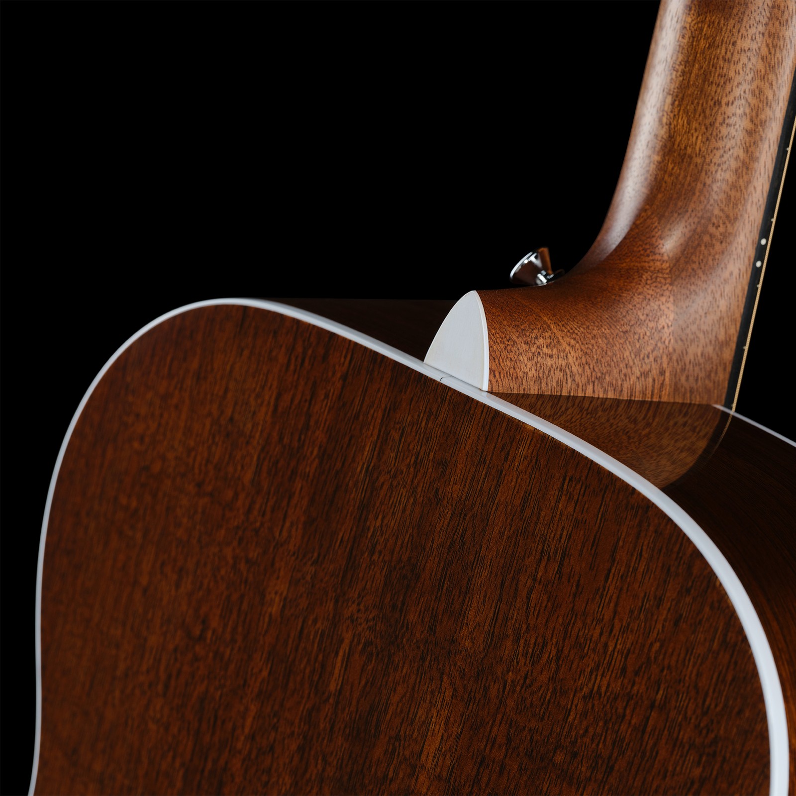 Martin Guitar 000-13E Retro Walnut, Rückseite