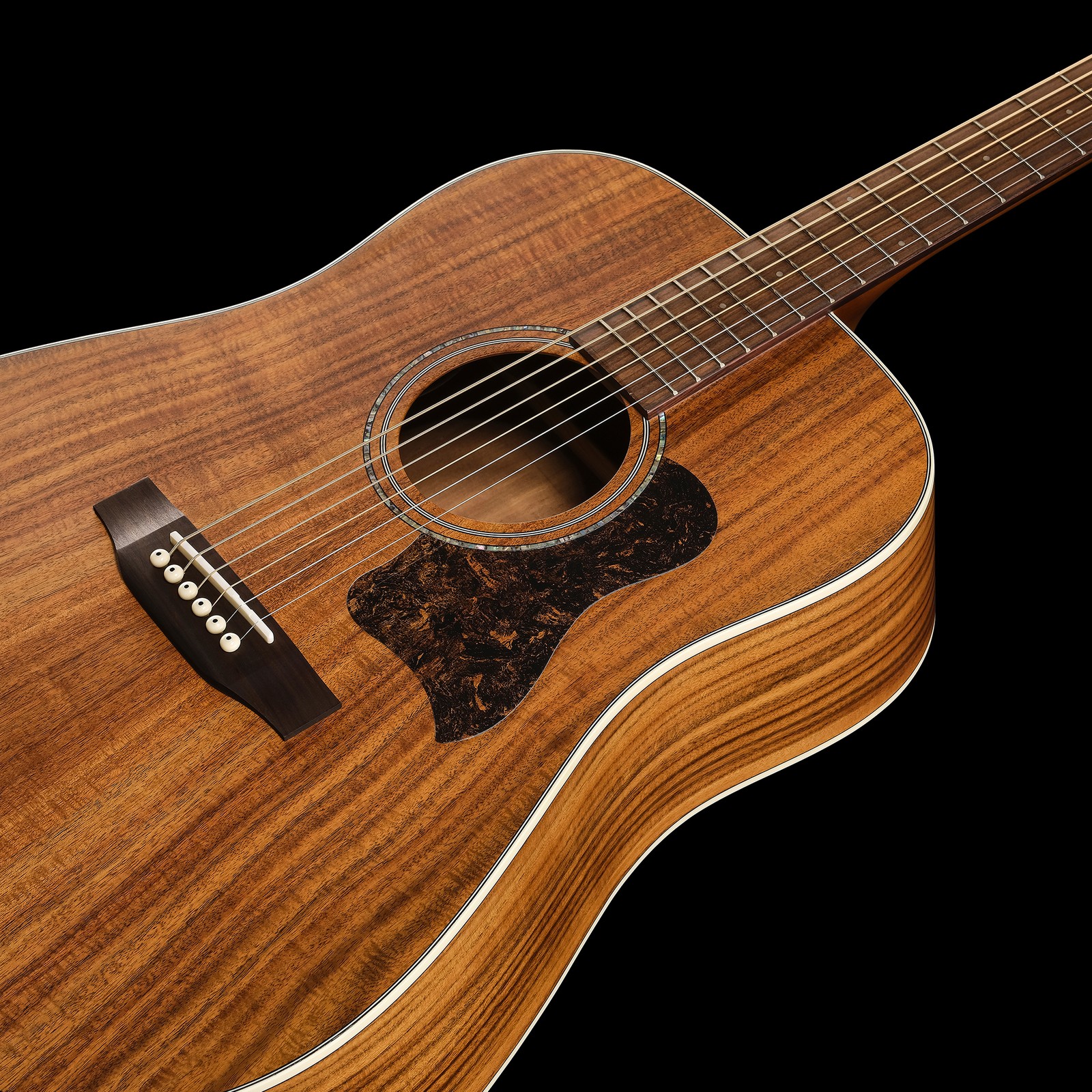 Harley Benton CLD-65AE NT, Decke