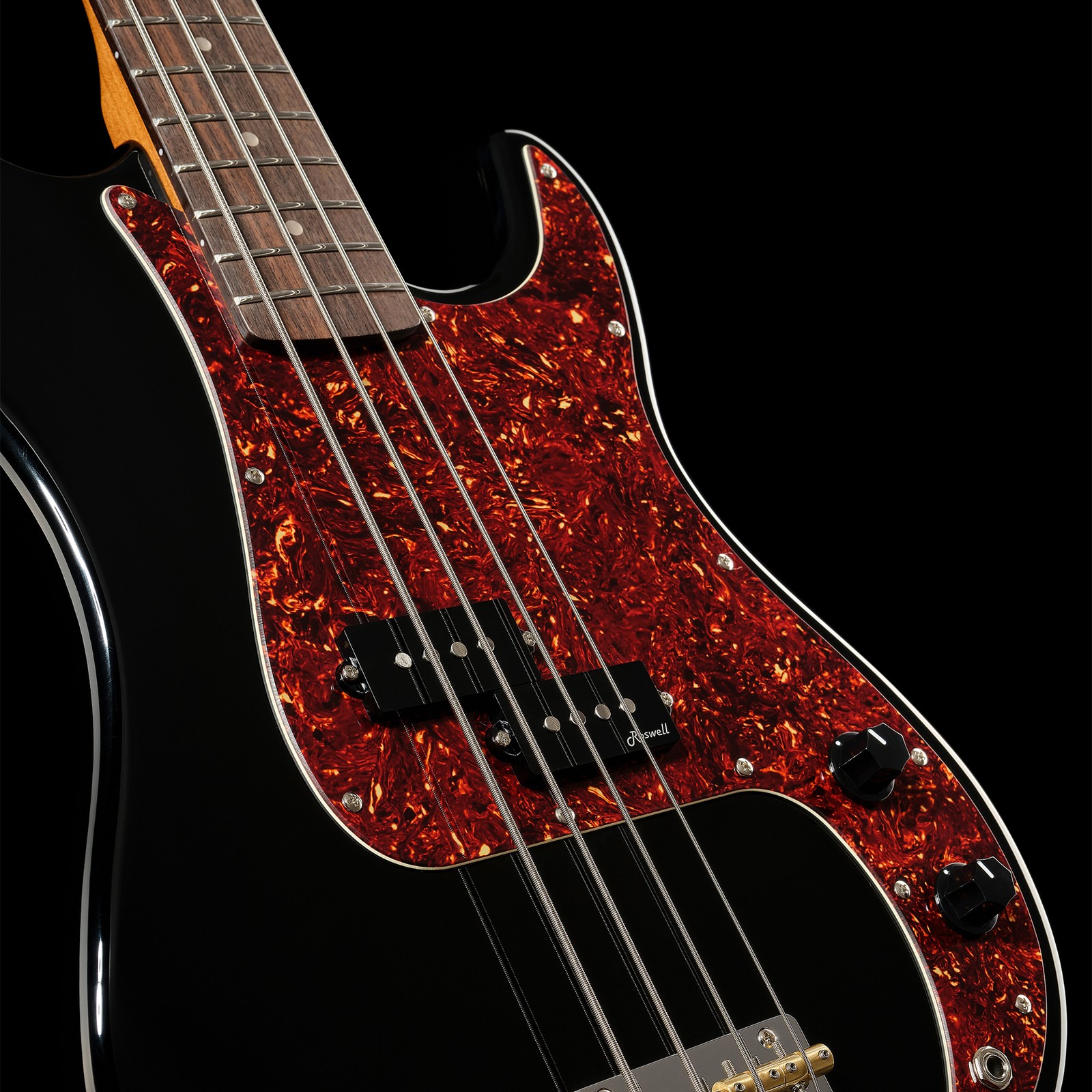 Korpus mit Splitcoil Tonabnehmer des Harley Benton PB-62CC Black