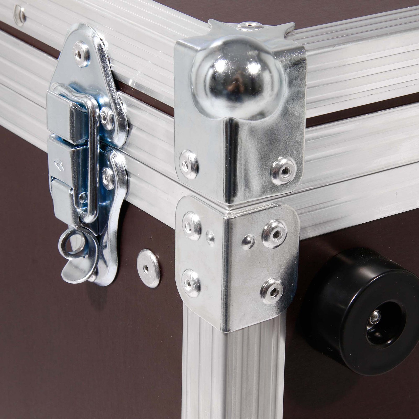 Thon Rack 12HE Eco 45, Economy 45 Double Door Rack - Detail