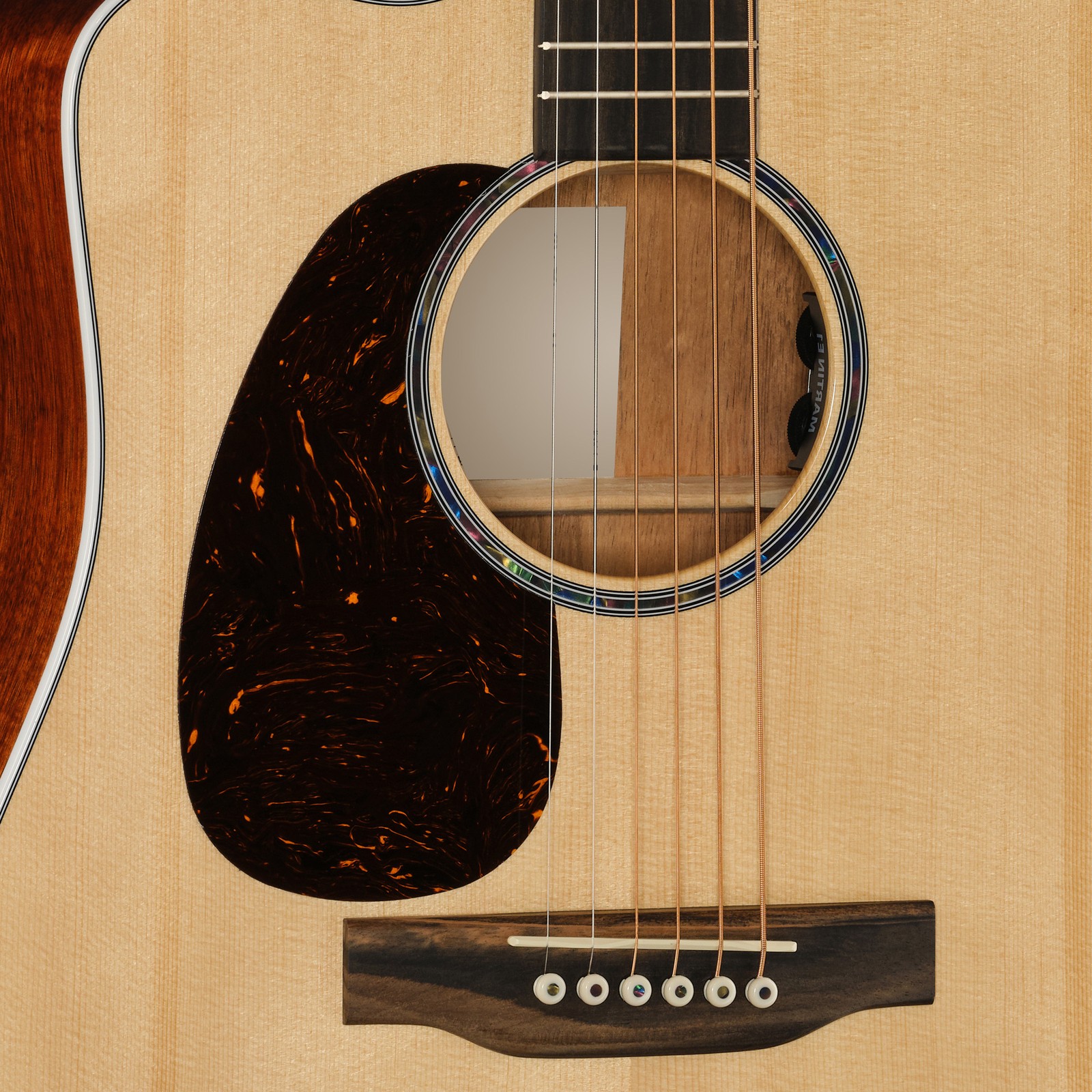 Martin Guitar DC-13E Modern Nat LH, Schallloch
