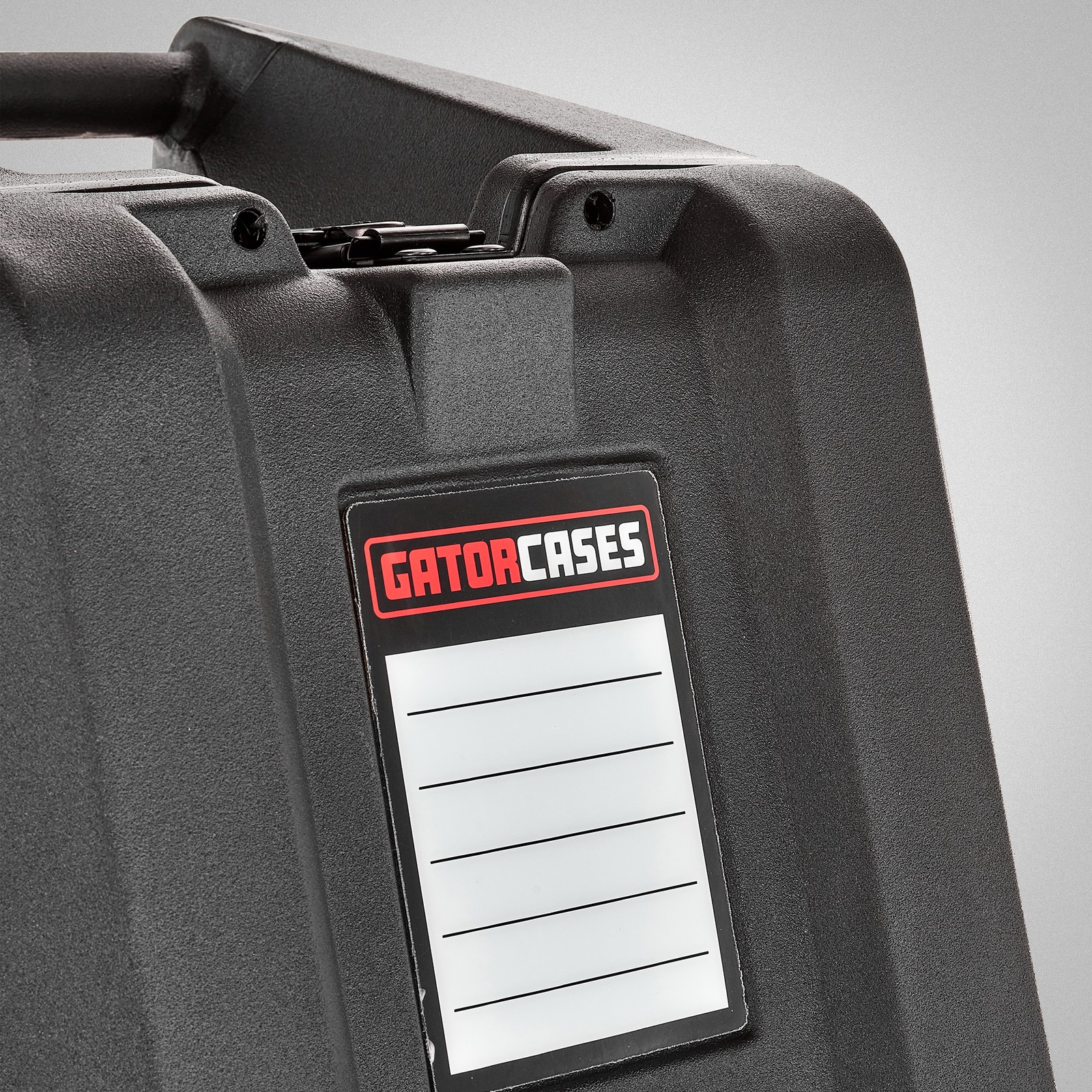 Logo auf dem Gator Minivault for 2 Bass Guitars