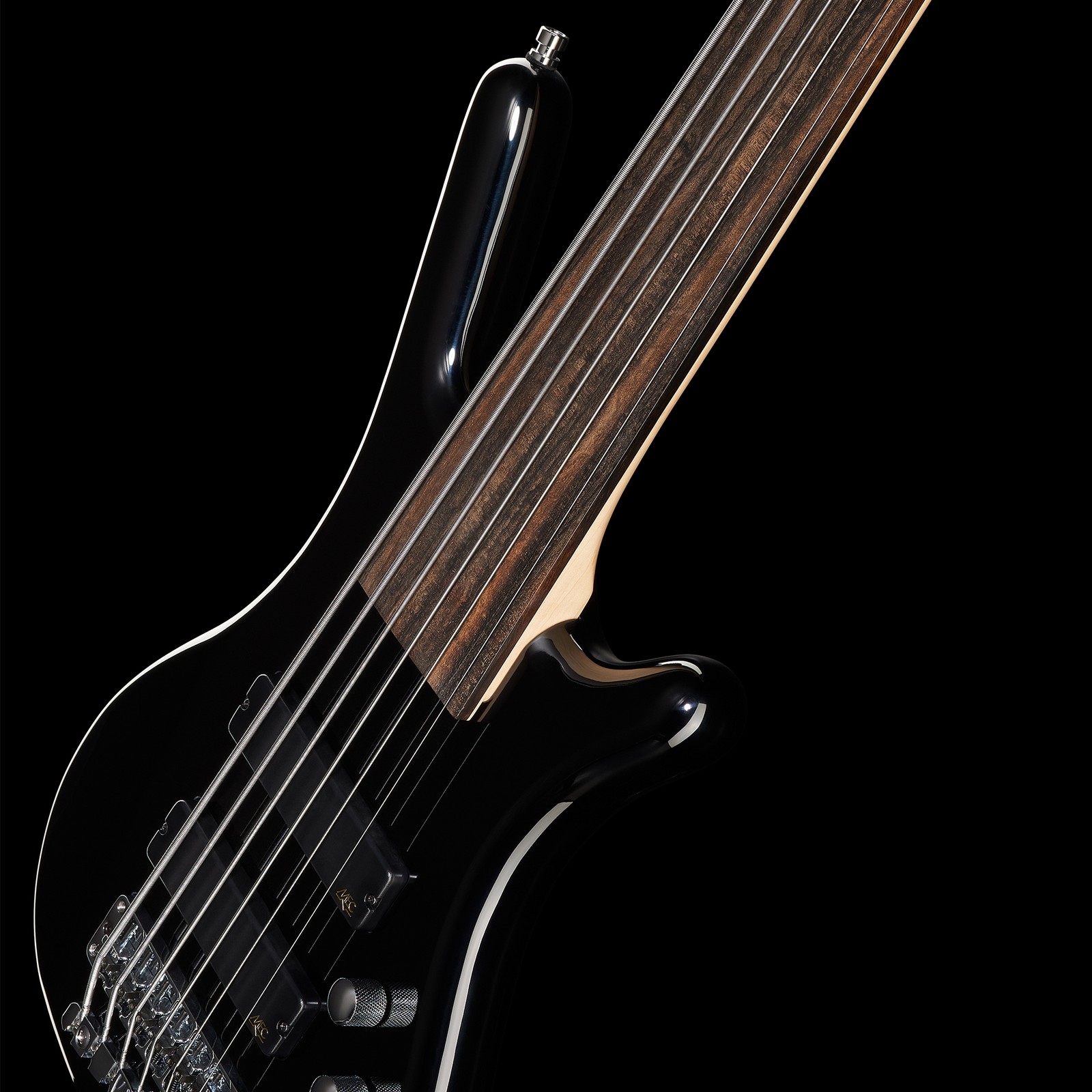 Warwick RockBass Corvette Basic 6 Black Fretless, six-string fretless bass