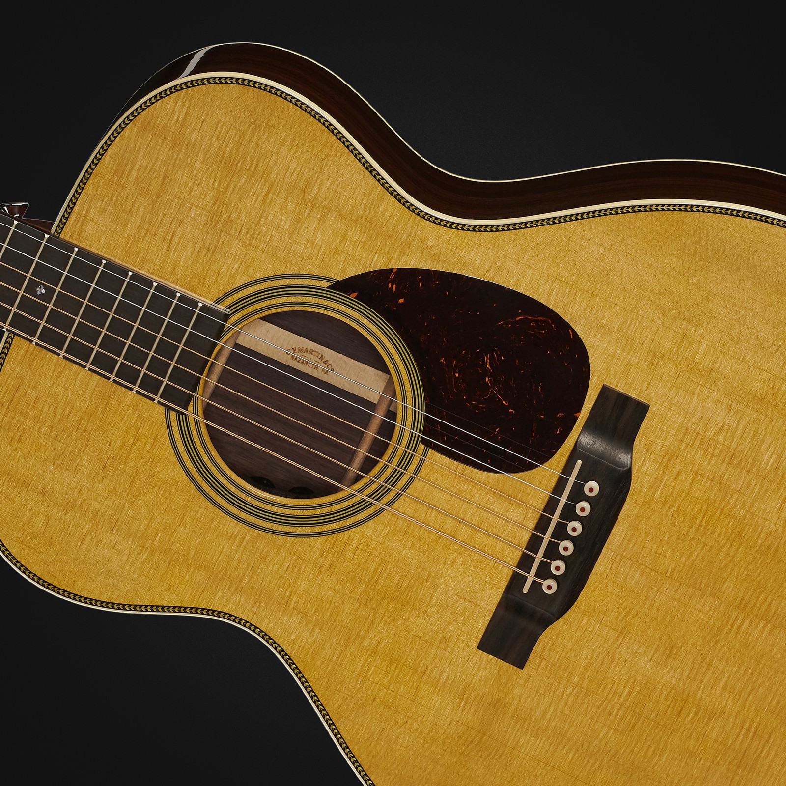 Decke der Martin Guitars OM28E