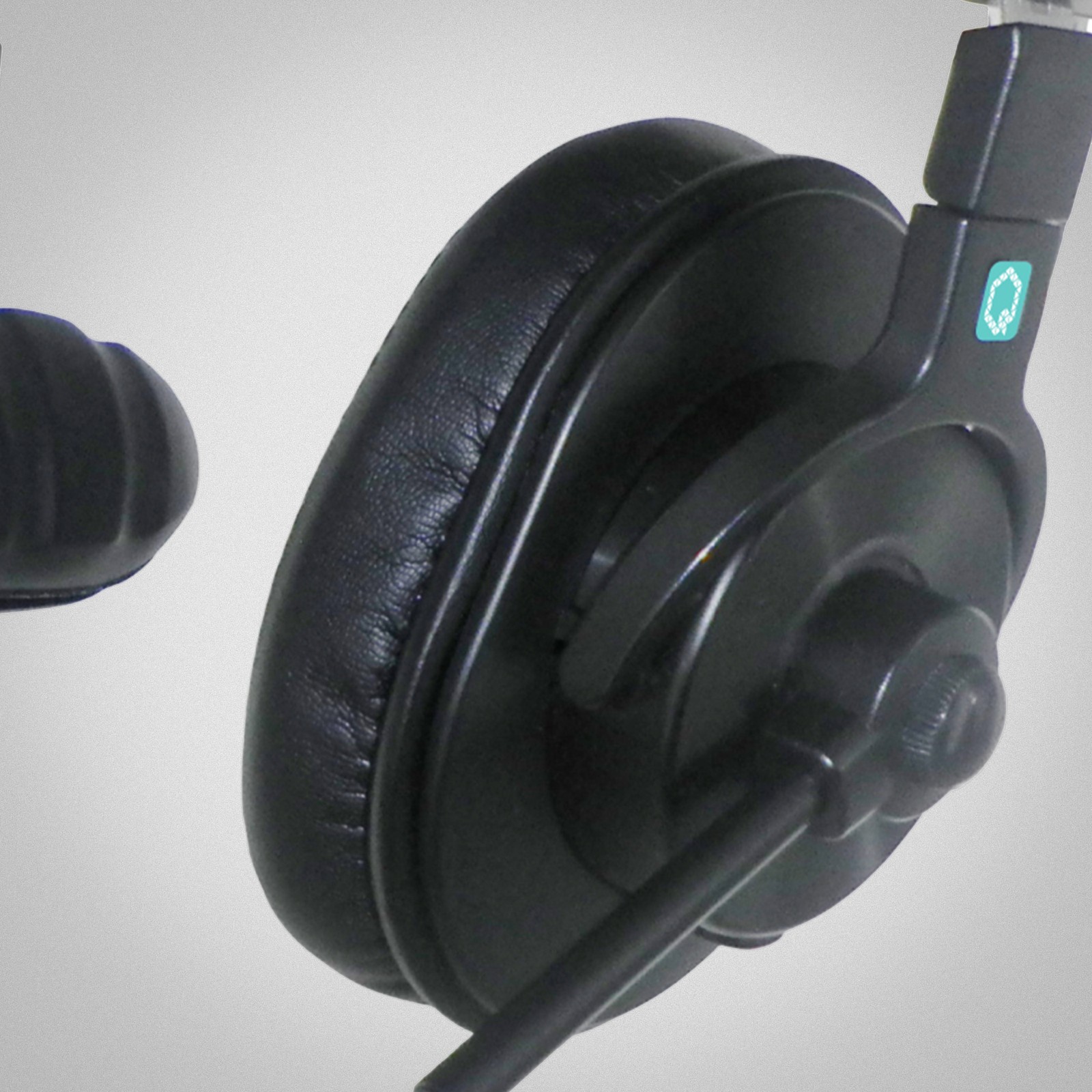 punQtum Q915, Hör-Sprech-Kombination