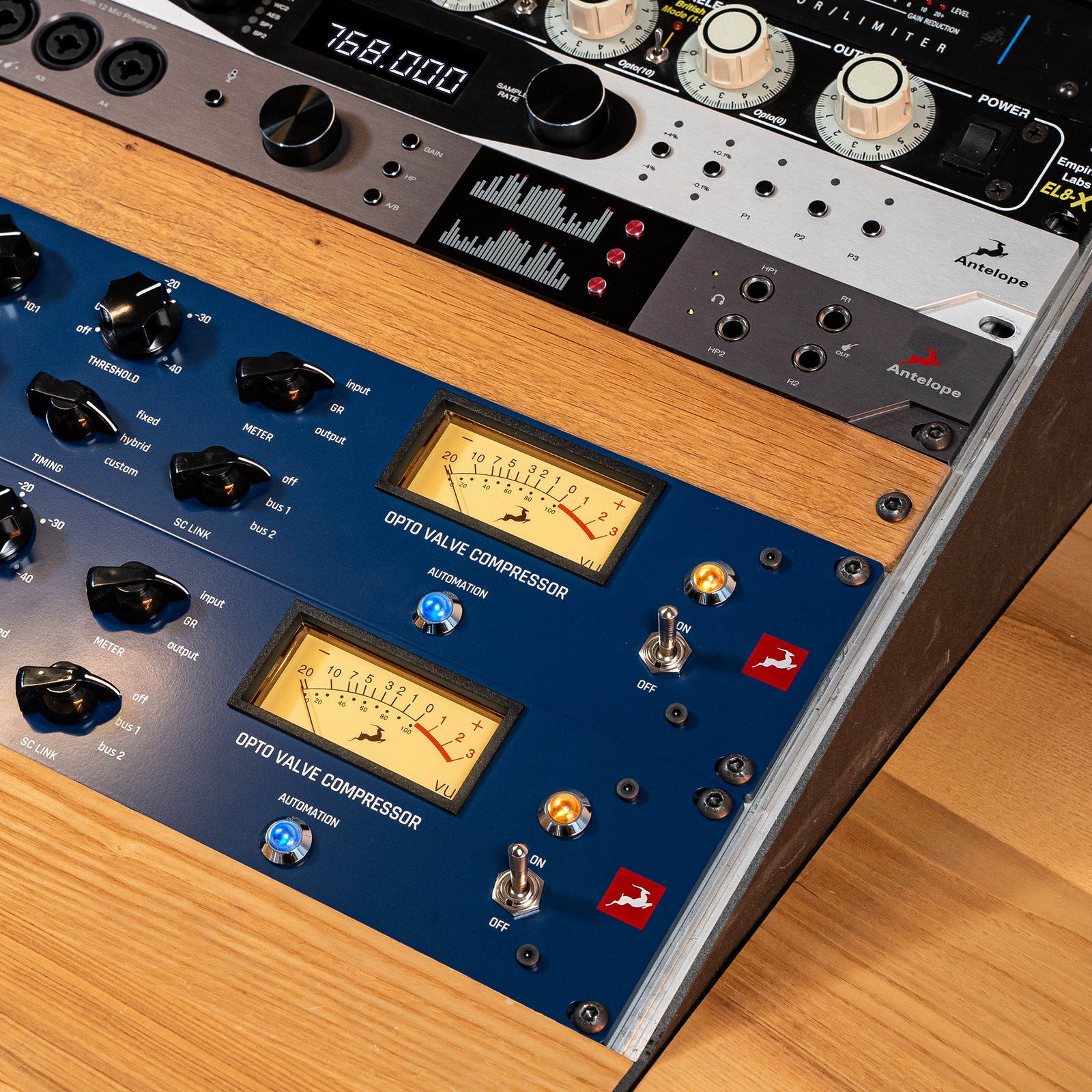 Antelope A4-1B Complete Edition, Logo