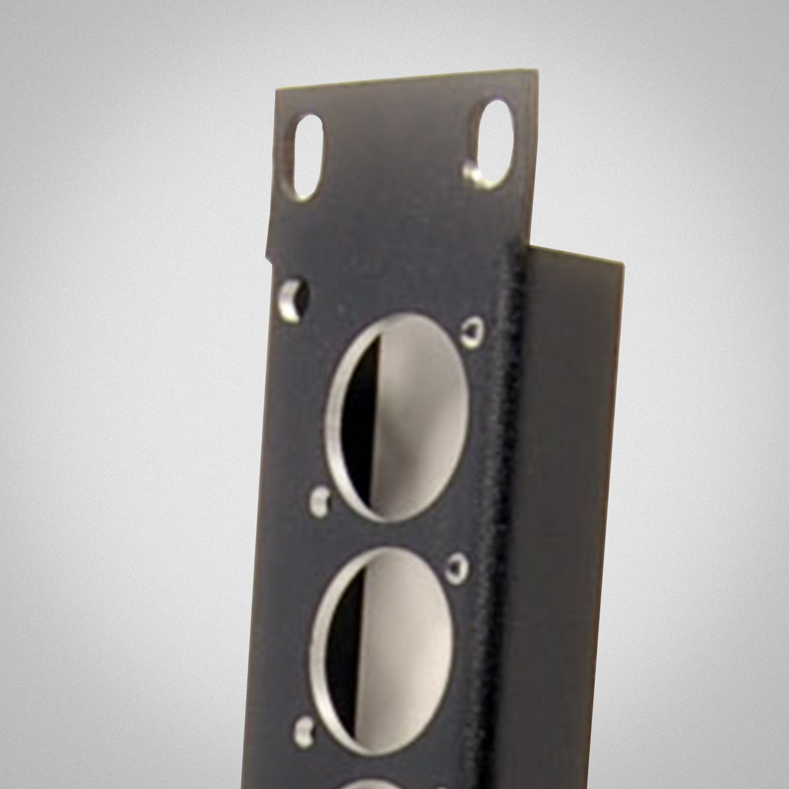 Thon Rackblende 1HE 16XLR, Detail