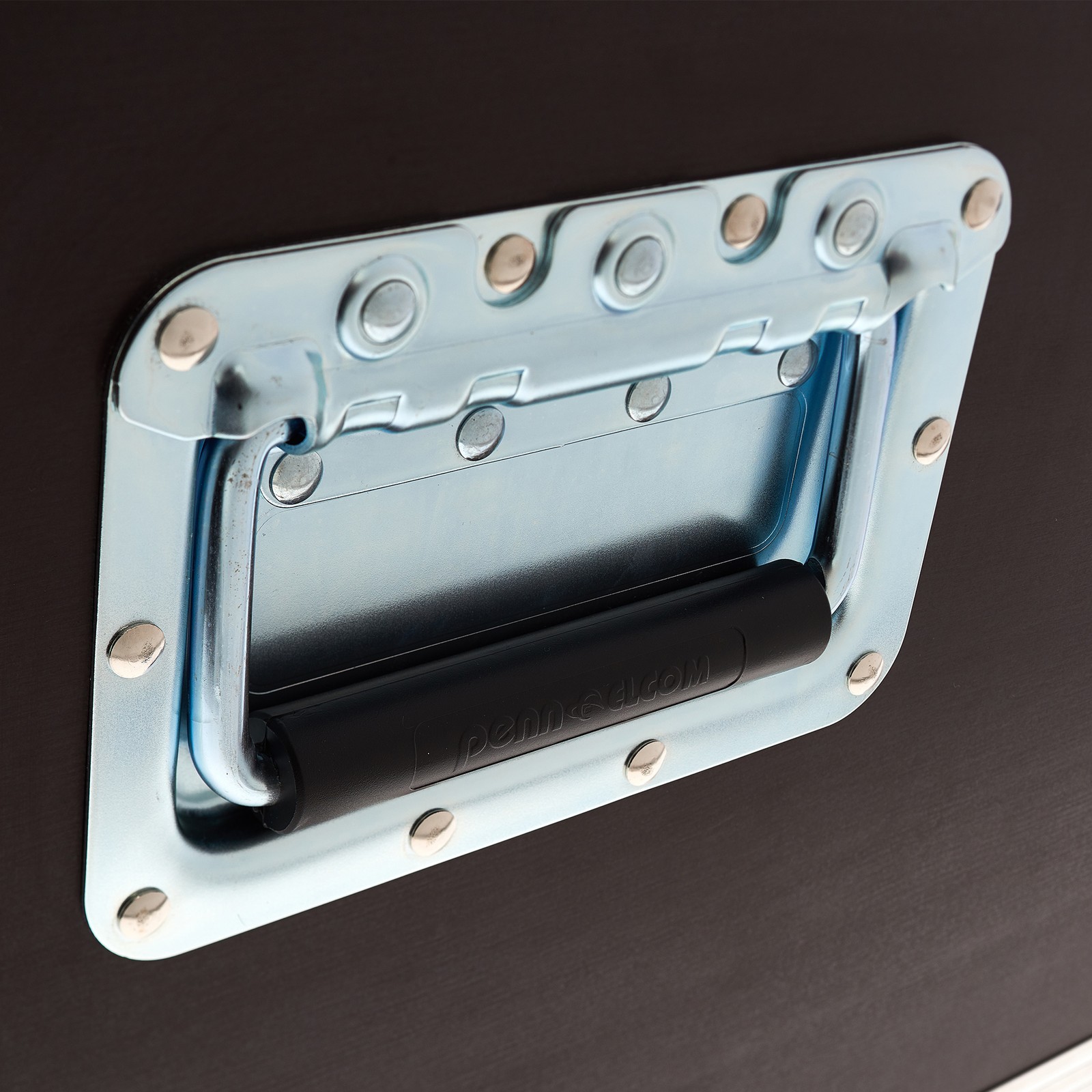 Thon Rack 8HE Eco 45, Detail