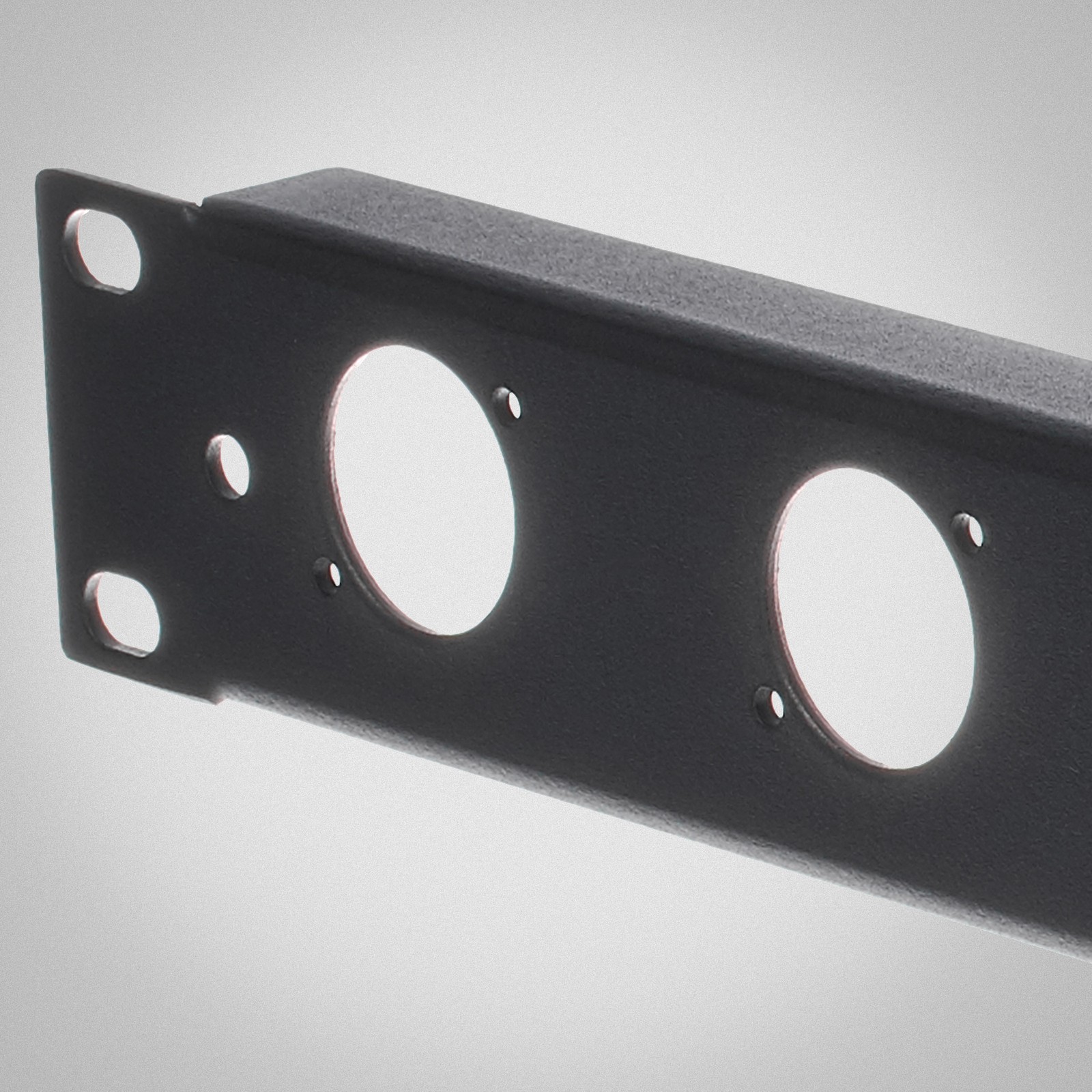 Thon Rack Panel 1U 8XLR 90°, Detail