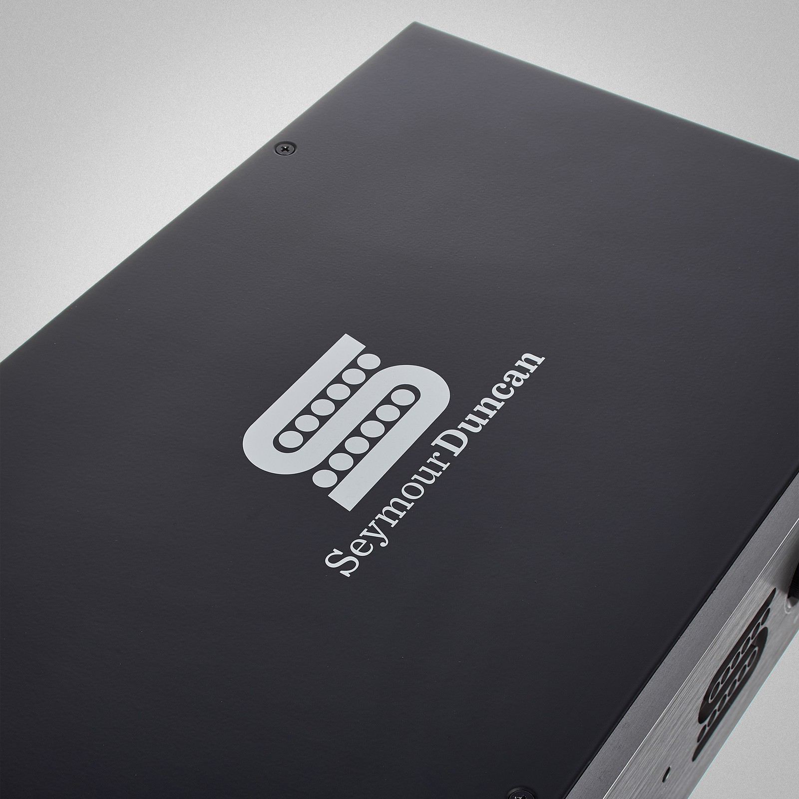 Seymour Duncan Power Stage 700, Logo