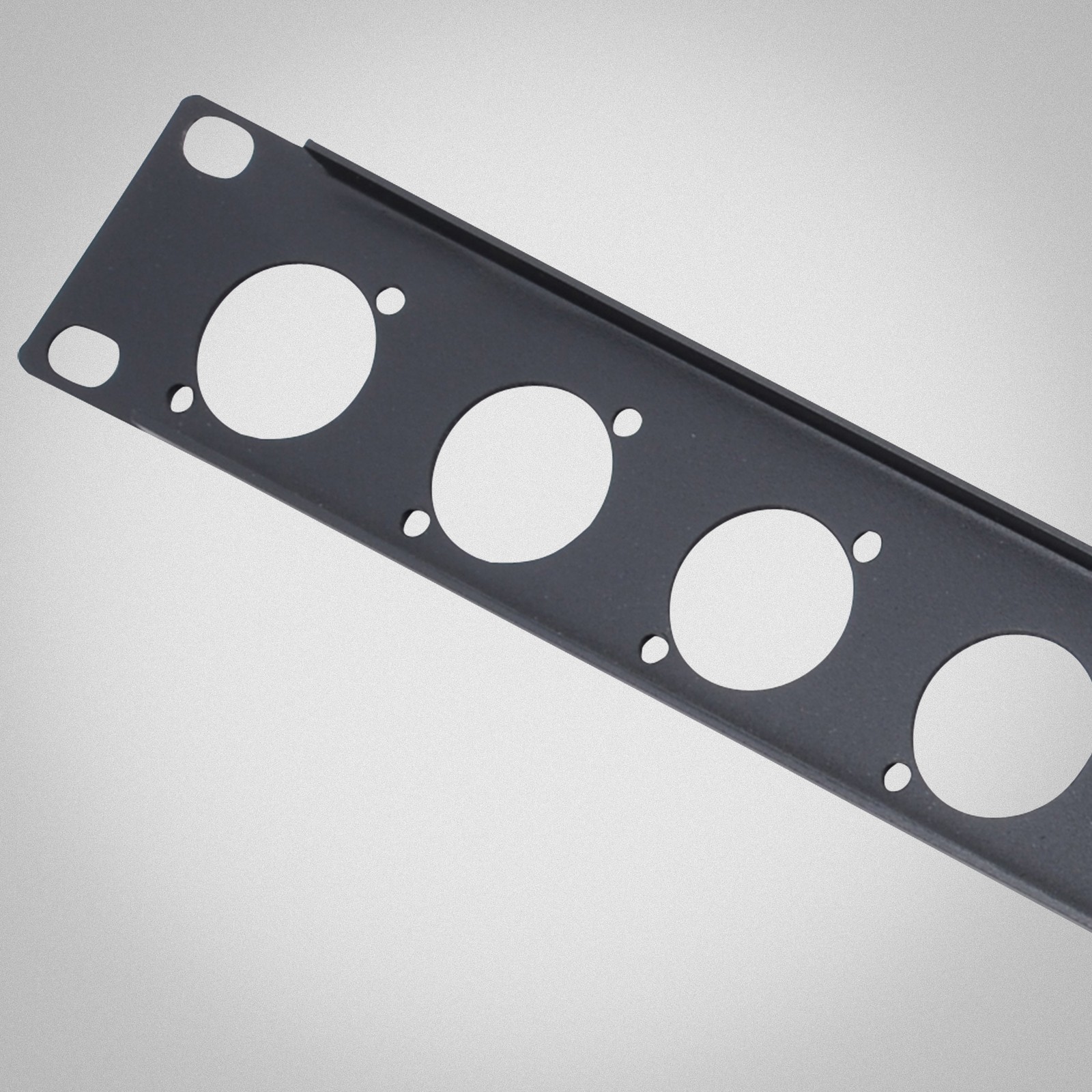 Thon Rack Panel 1HE 12XLR, Detail