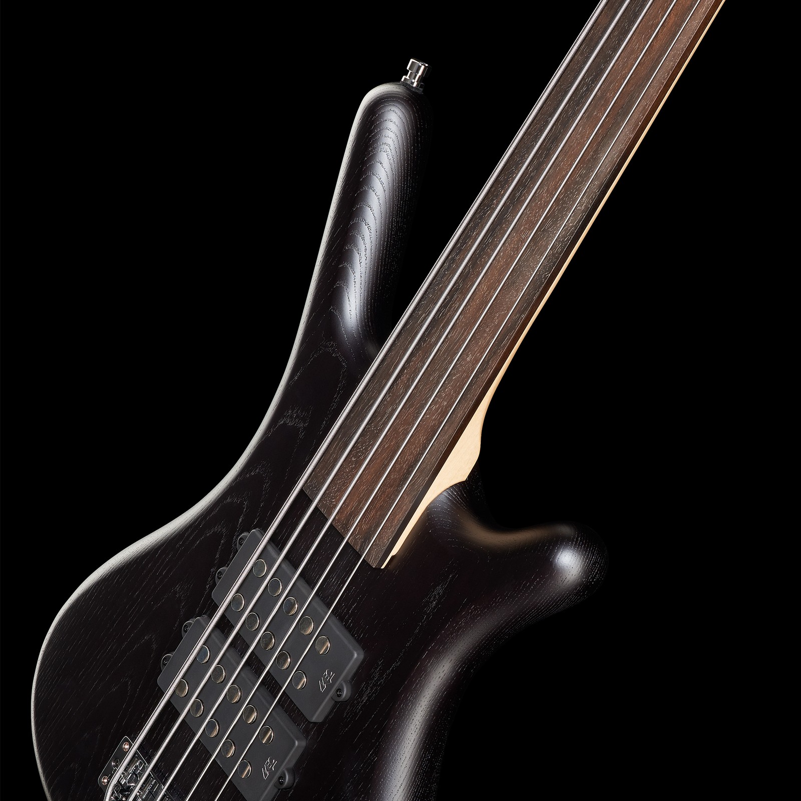 Decke des Warwick RB Corvette $$ 5 FL NB TS, E-Bass