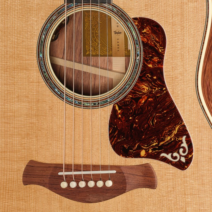 Torrefizierte Sitka-Fichtendecke