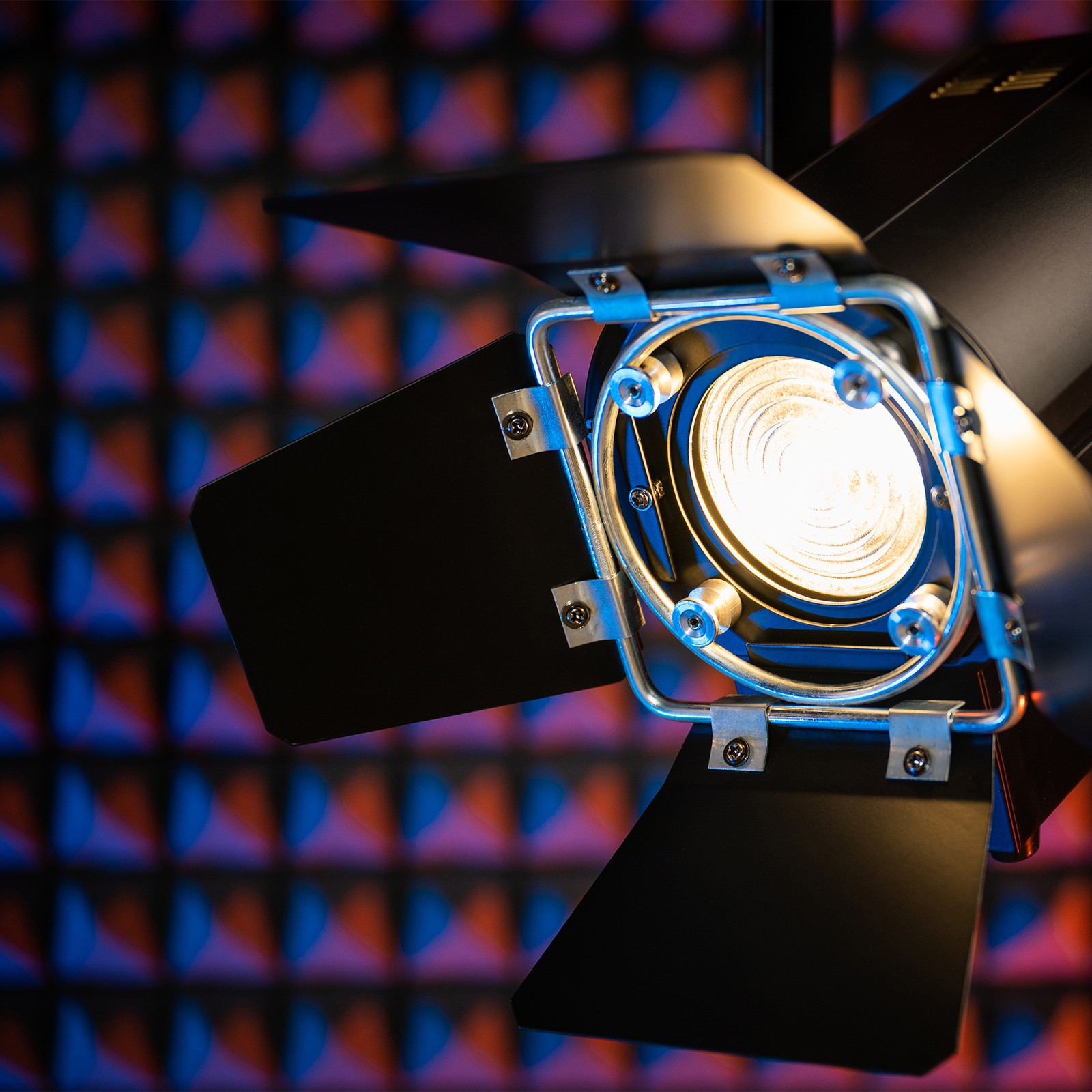 Varytec LED Theater Spot 50 3200K, Lichtbeispiel