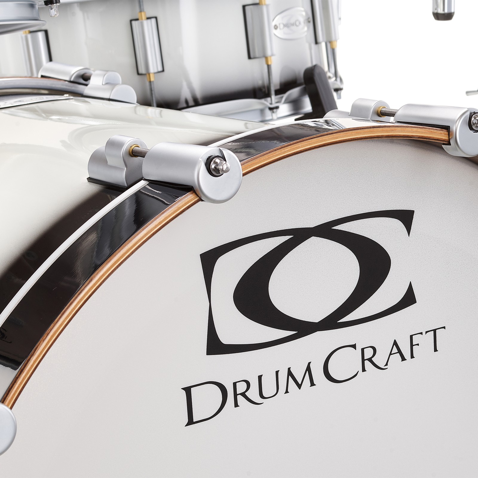 Logo auf dem DrumCraft Series 6 2up 2down White Burst