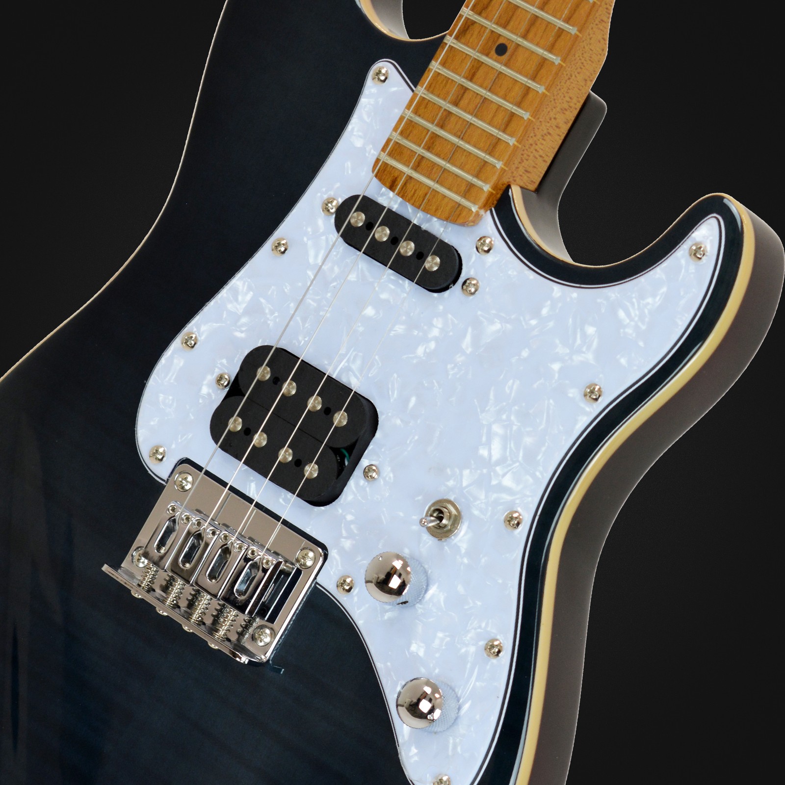 Flight Pathfinder Tenor TBK, Decke der E-Tenorukulele