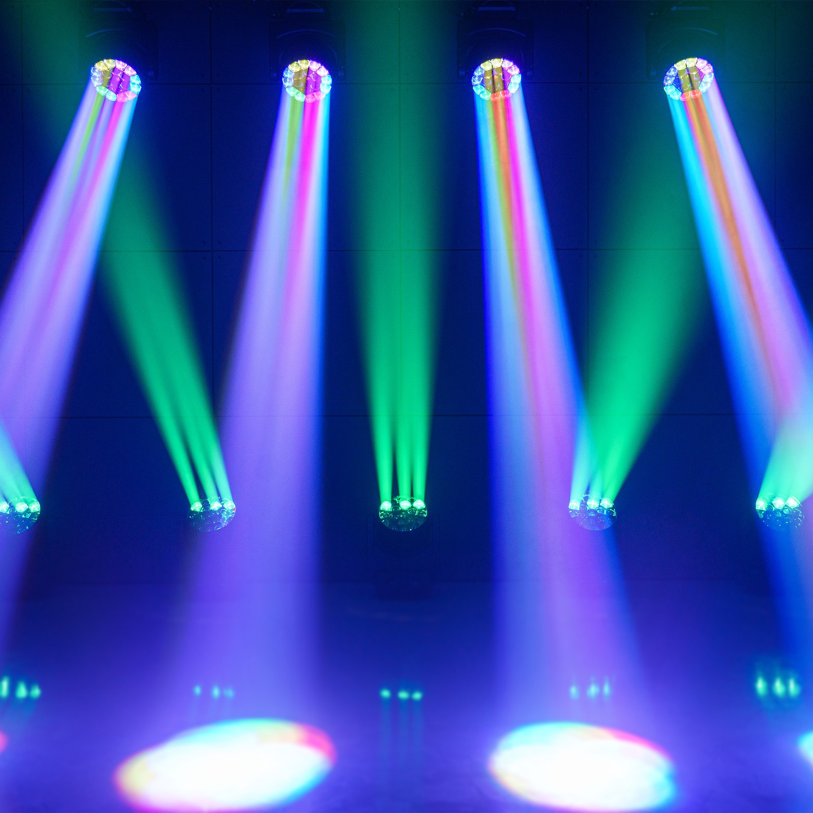 Lichtbeispiel des Varytec Hero Wash 1940 IP