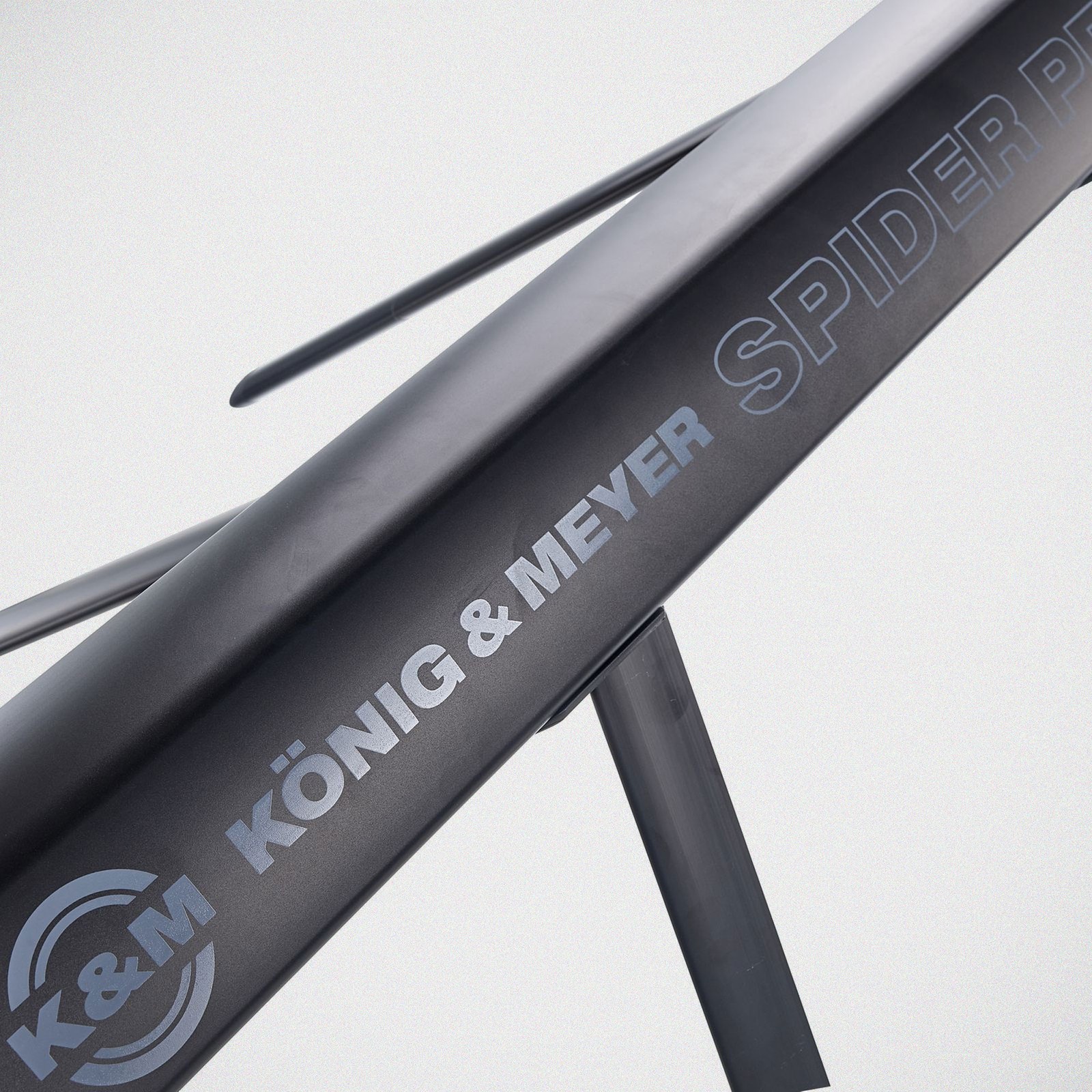 Aluprofilsäule des K&M 18860 Spider Pro Keyboardständers