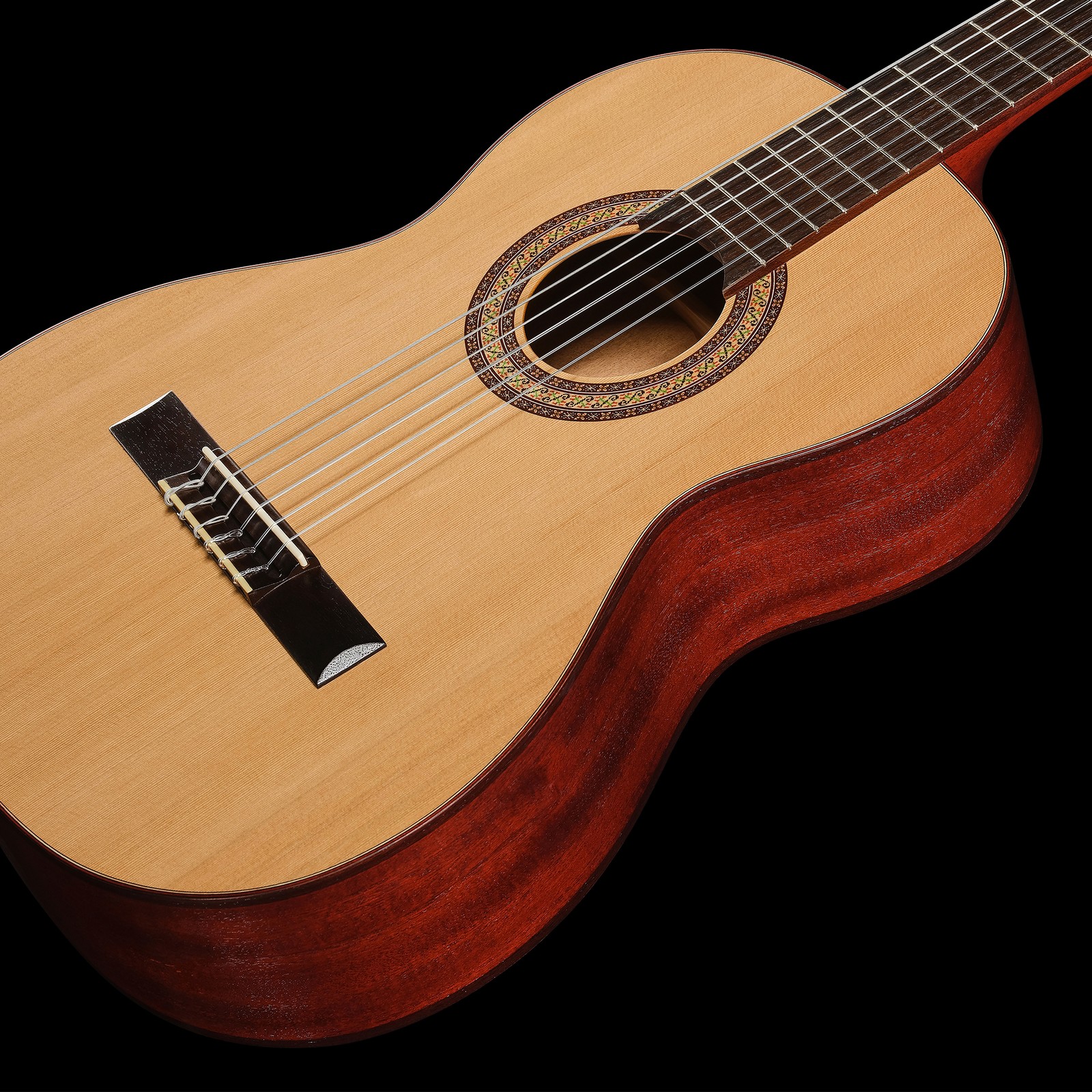 Manuel Rodriguez T-62 Decke aus Zedernholz