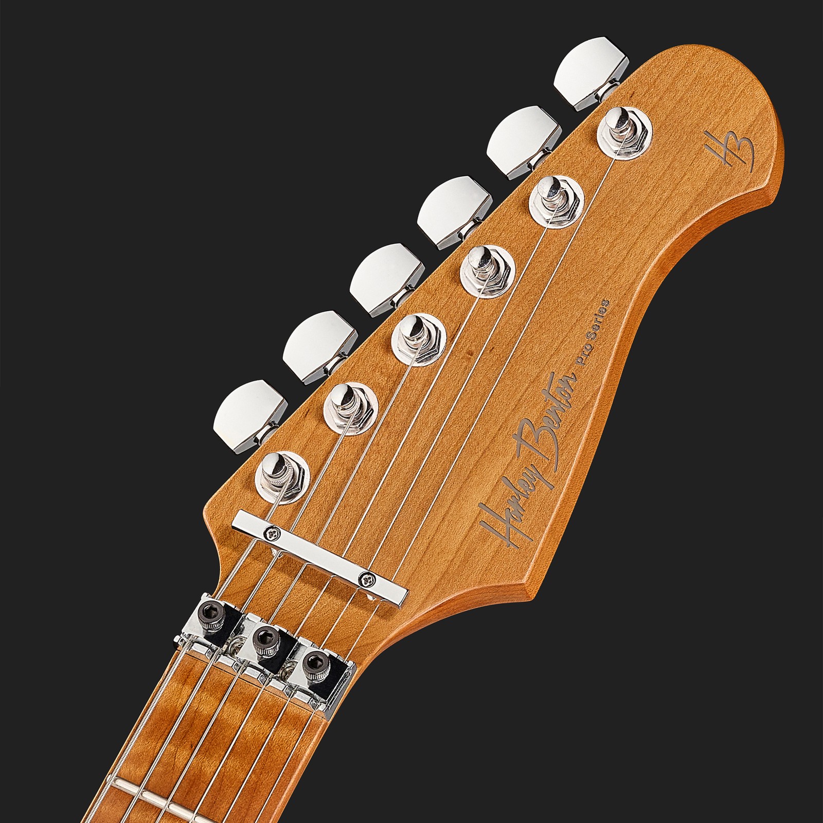 Kopfplatte der Harley Benton ST-80FR MN HH Radiant Red